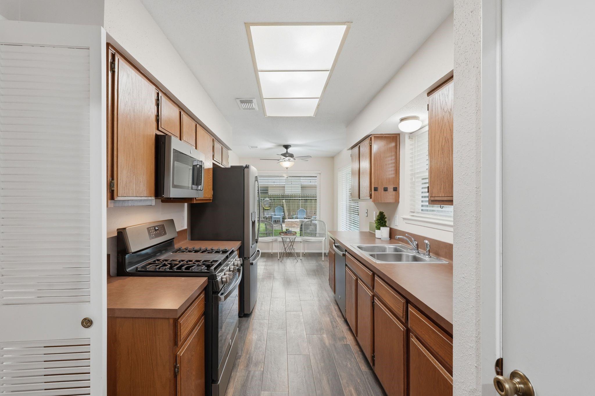 11 Rock Pine Court