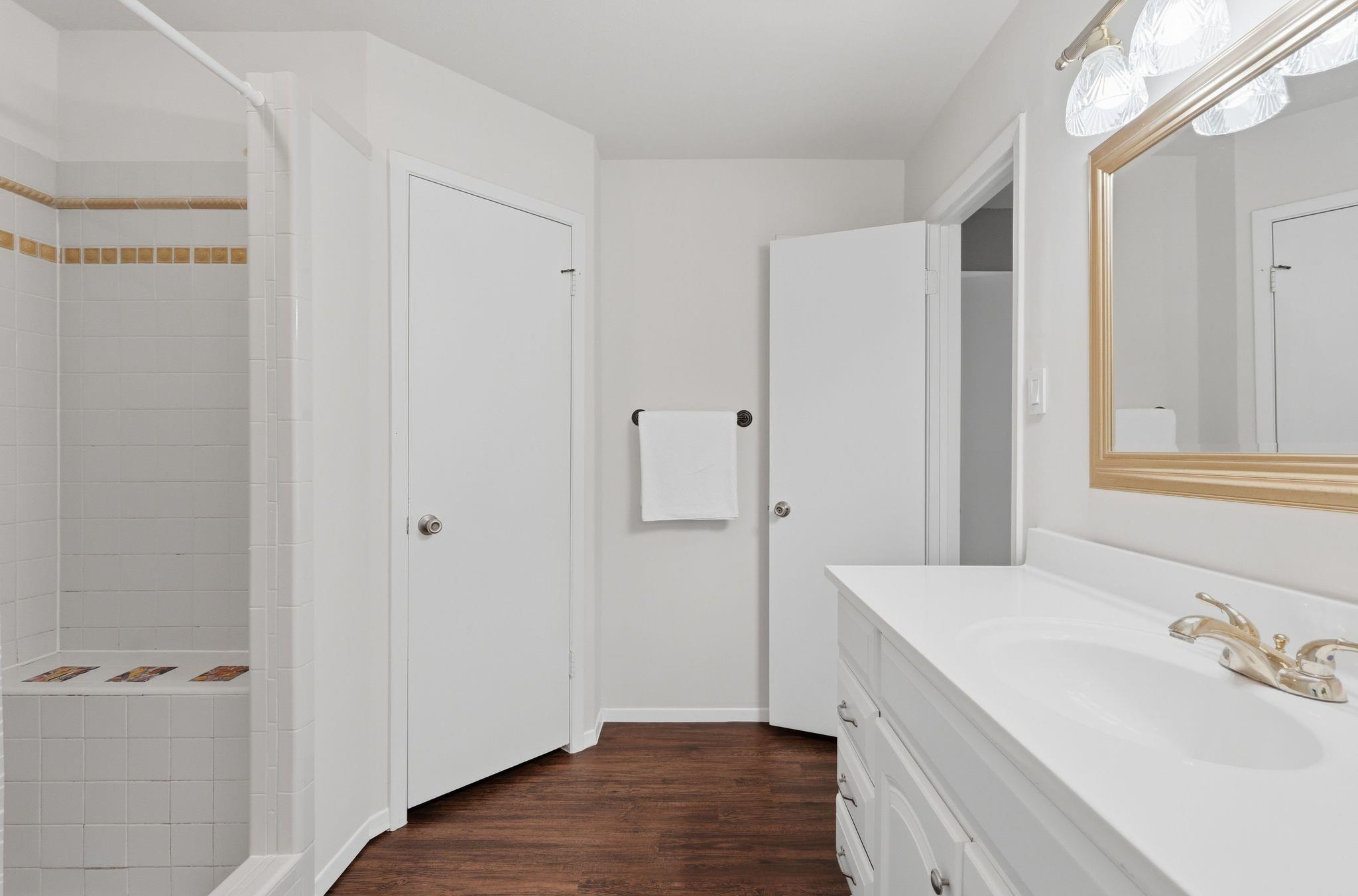 11 Rock Pine Court