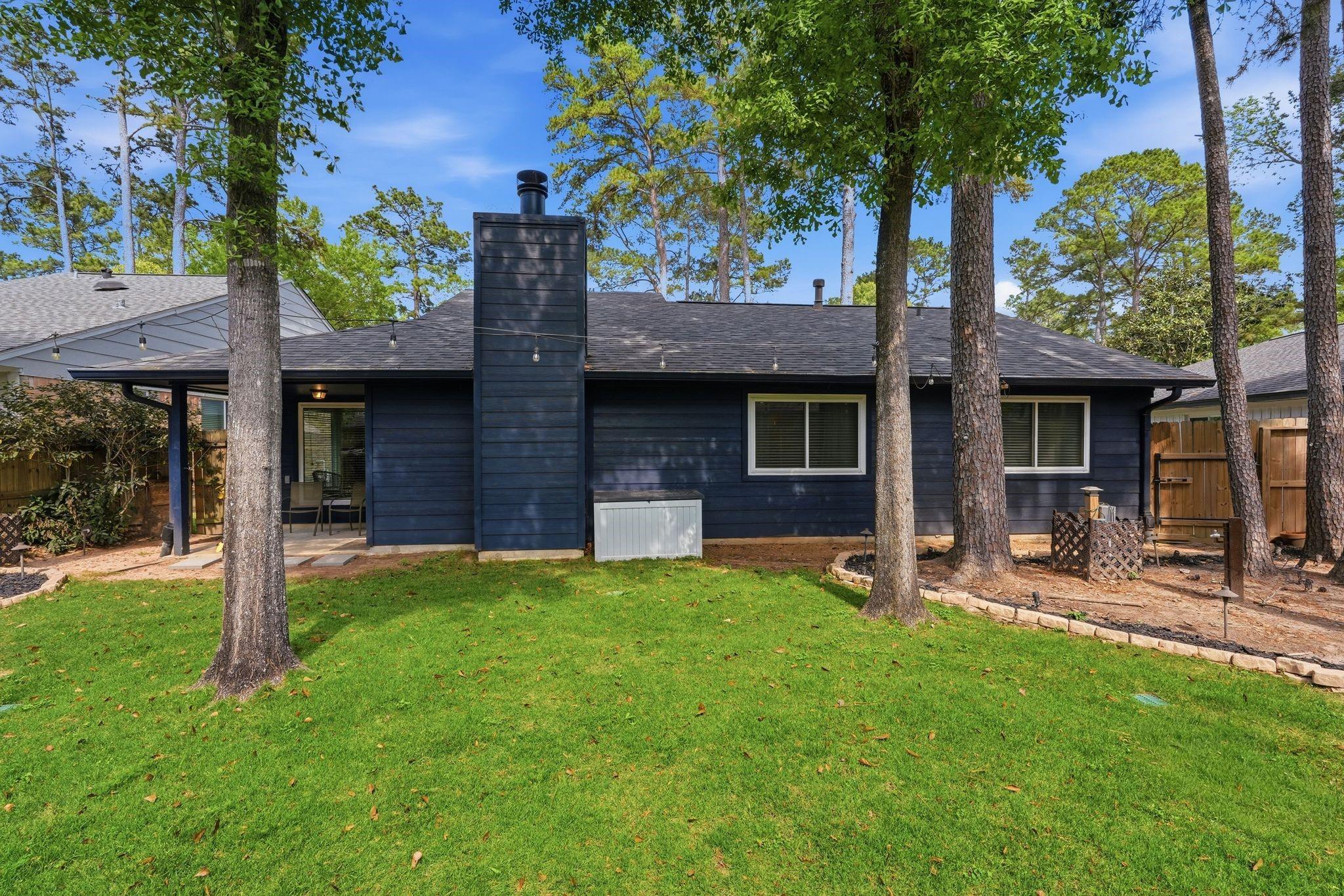11 Rock Pine Court