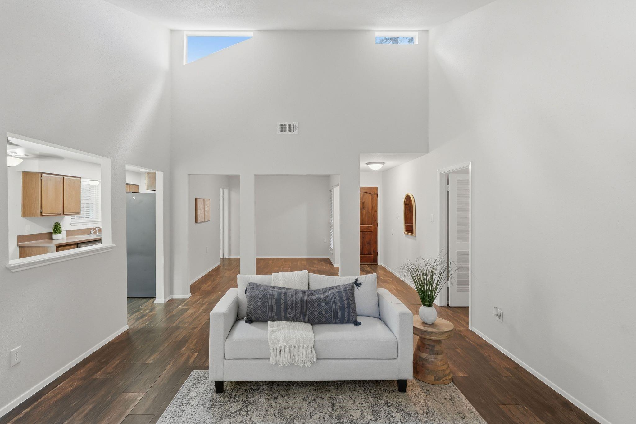 11 Rock Pine Court