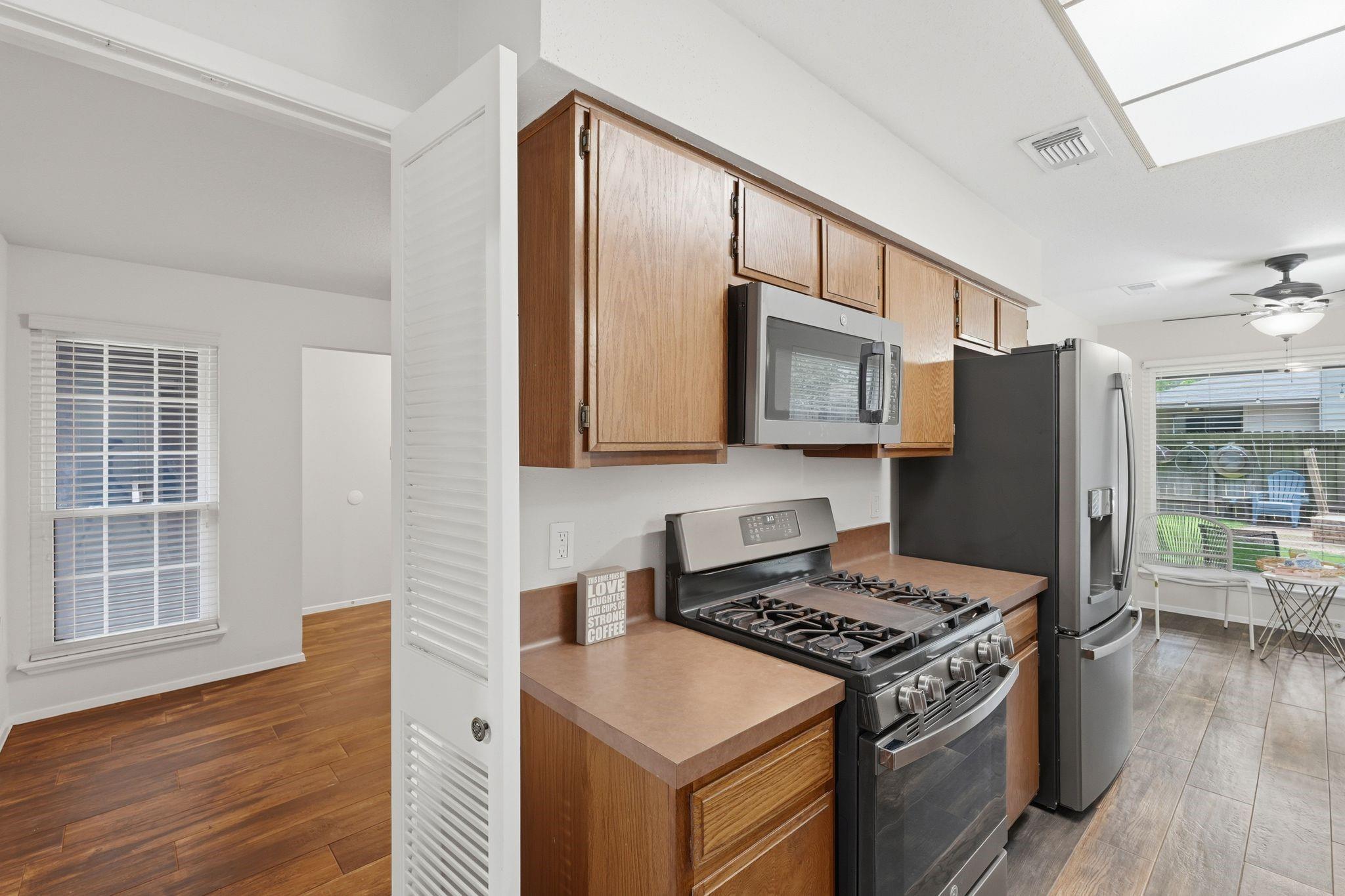 11 Rock Pine Court