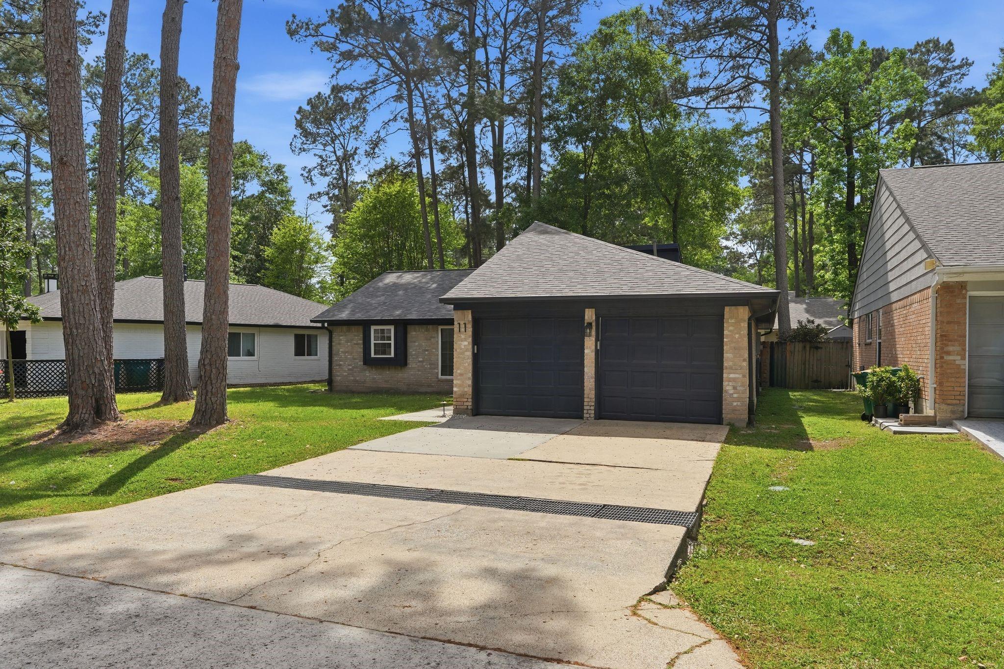 11 Rock Pine Court