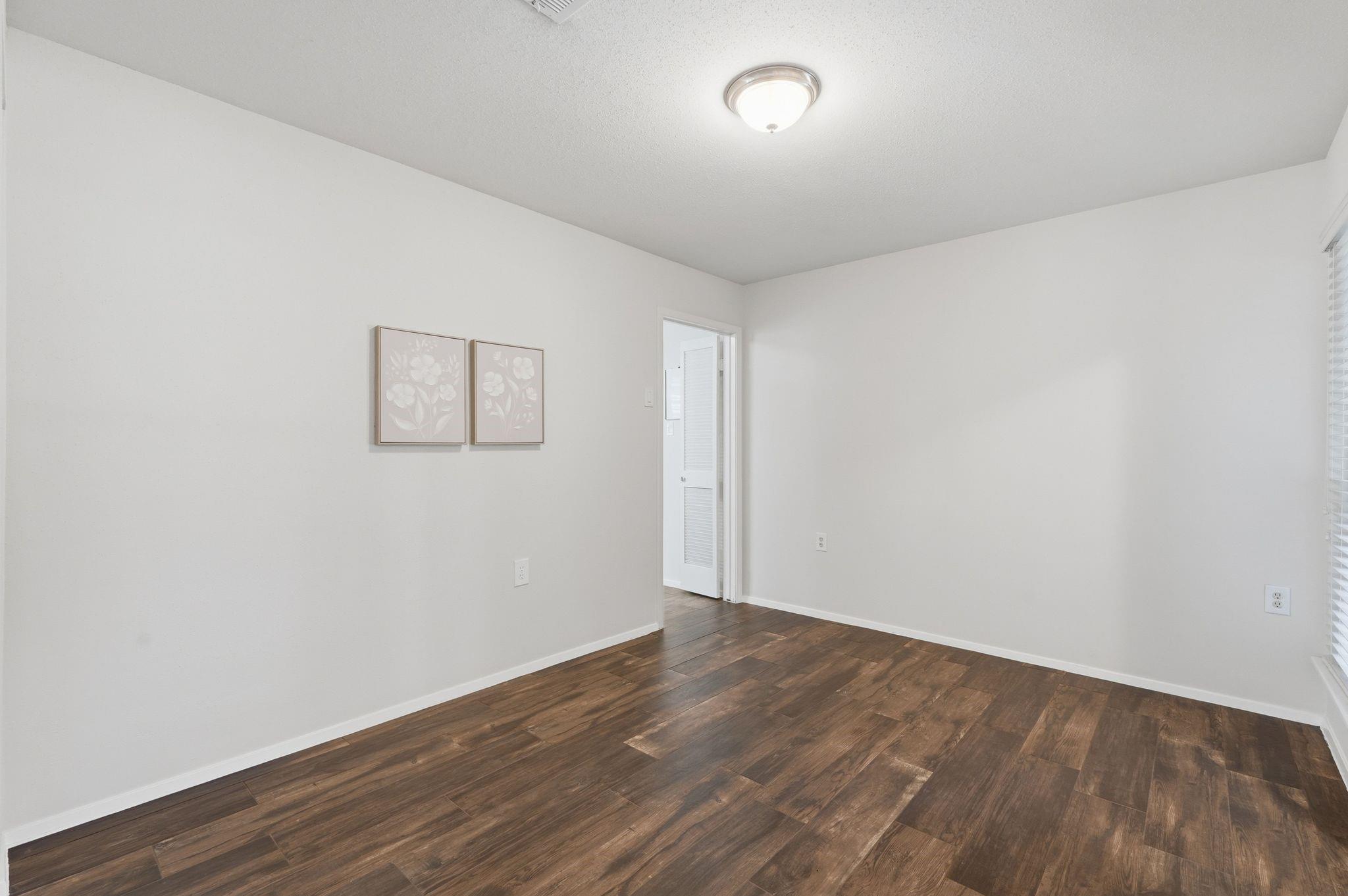 11 Rock Pine Court