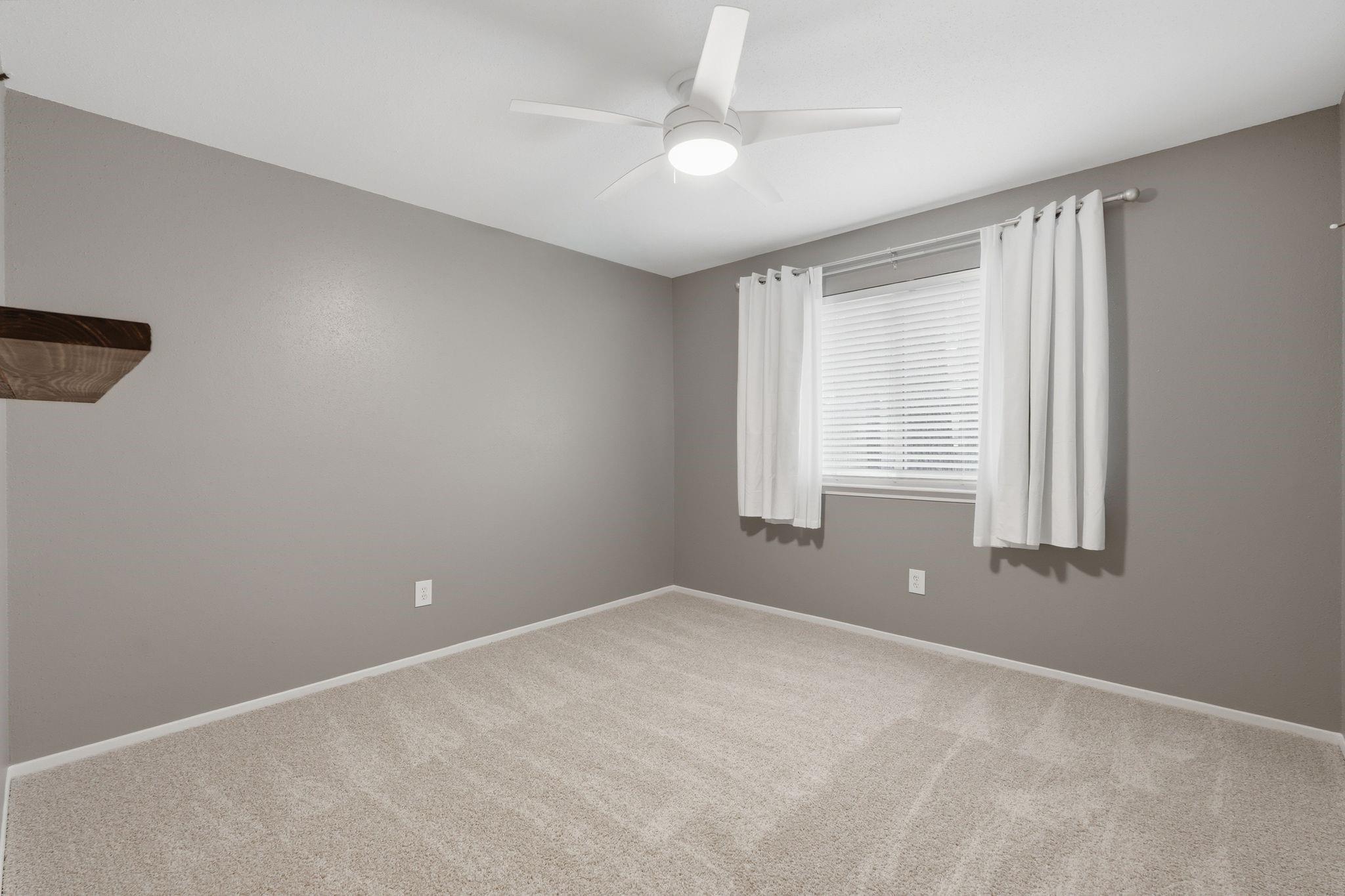 11 Rock Pine Court