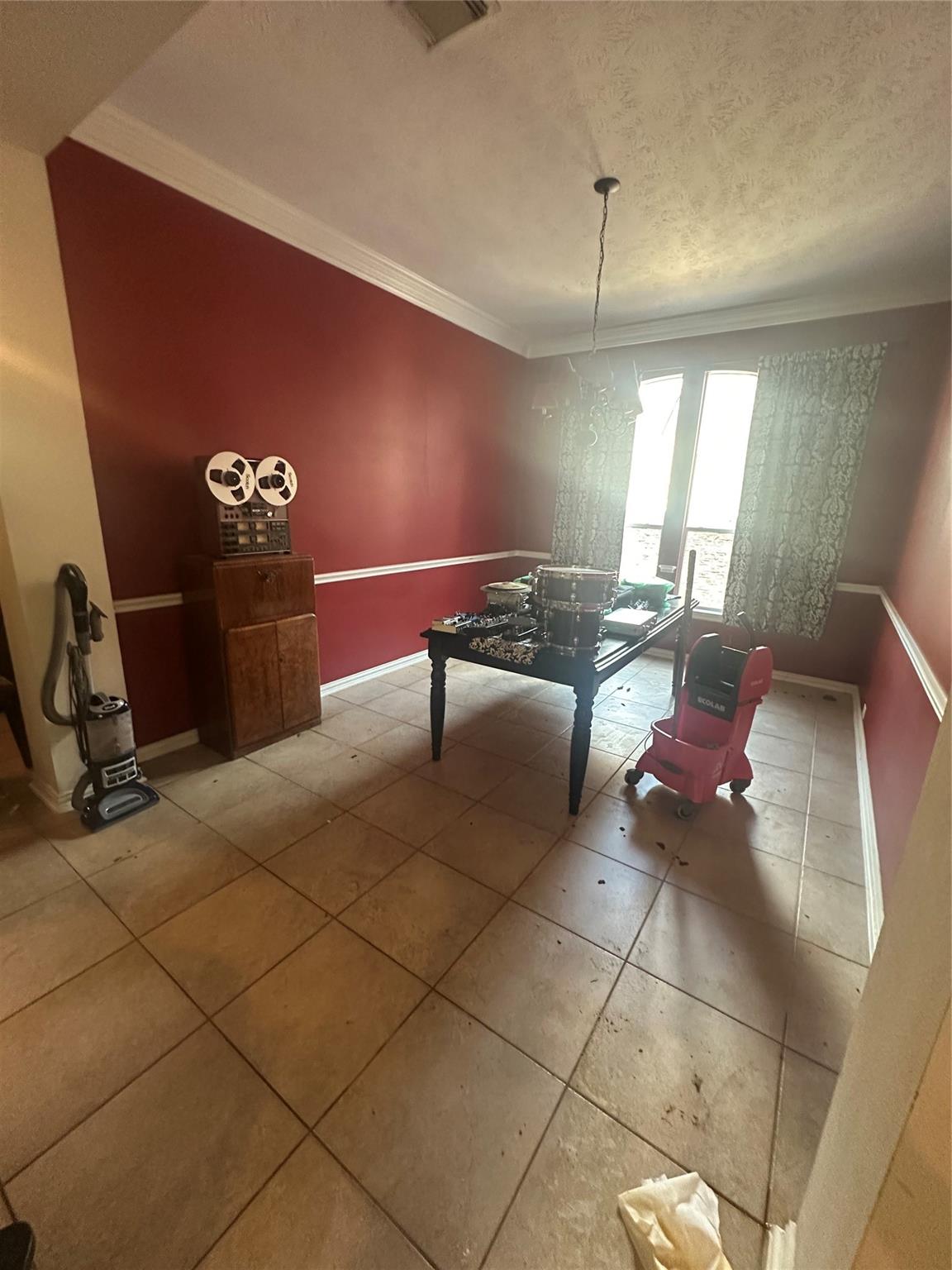 10 Andante Trail Place