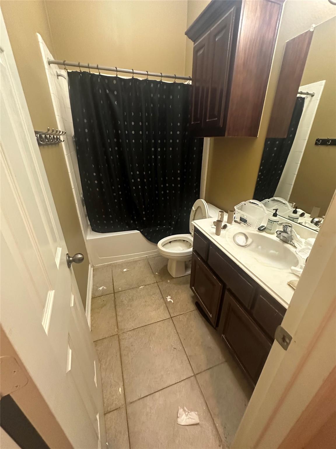 10 Andante Trail Place