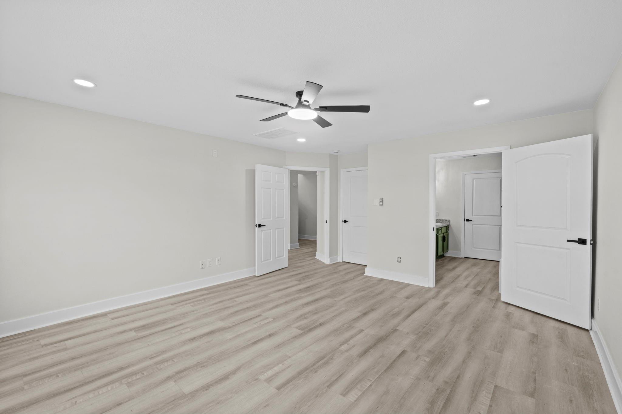 11720 Longwood Garden Way