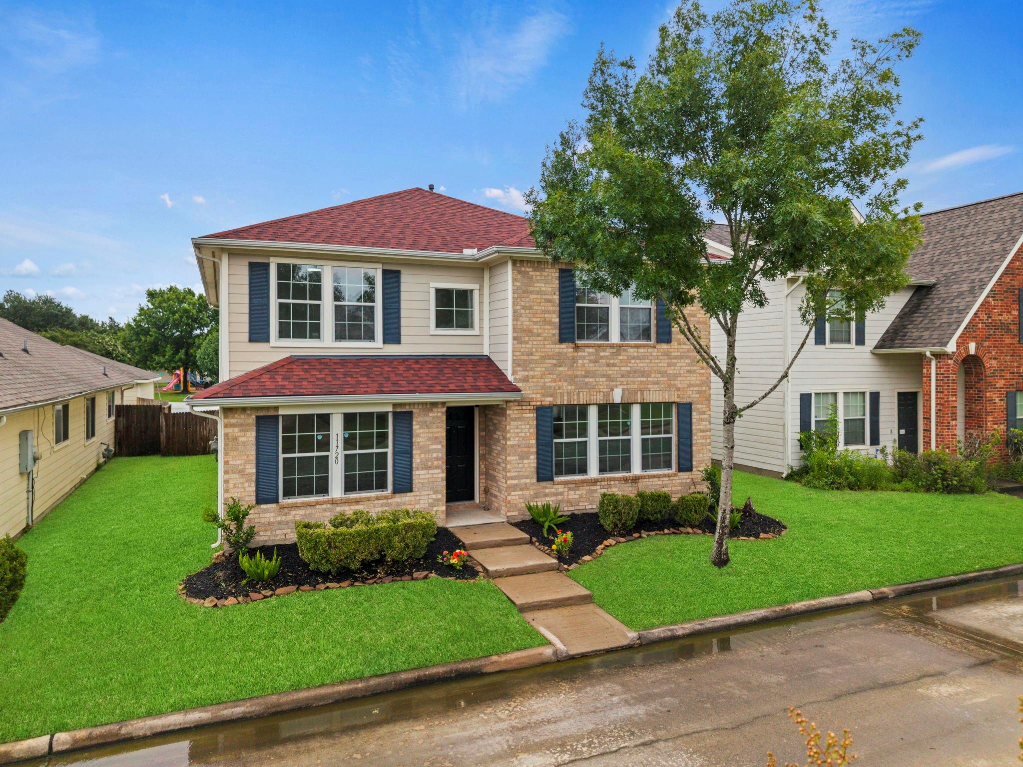 11720 Longwood Garden Way