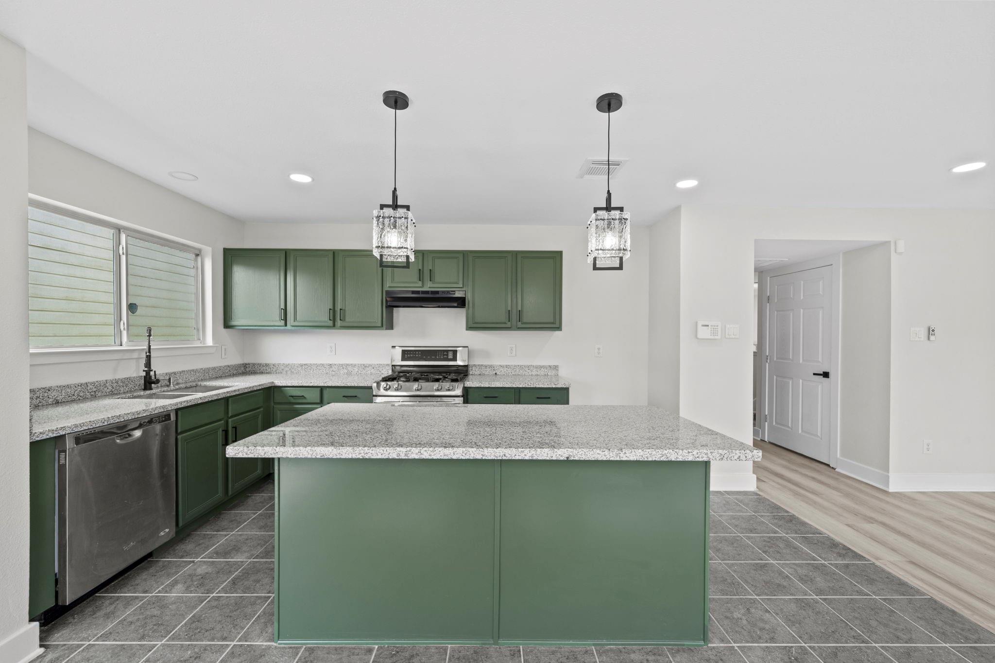 11720 Longwood Garden Way