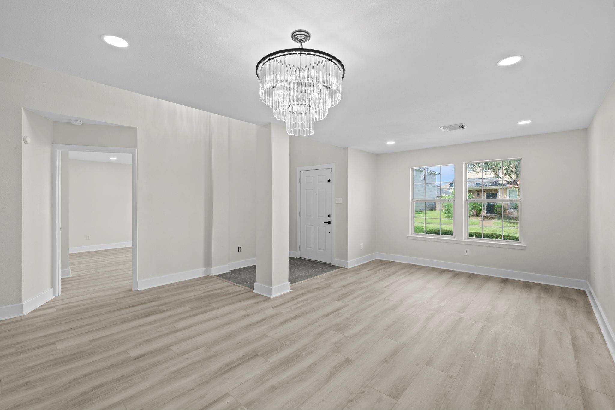 11720 Longwood Garden Way