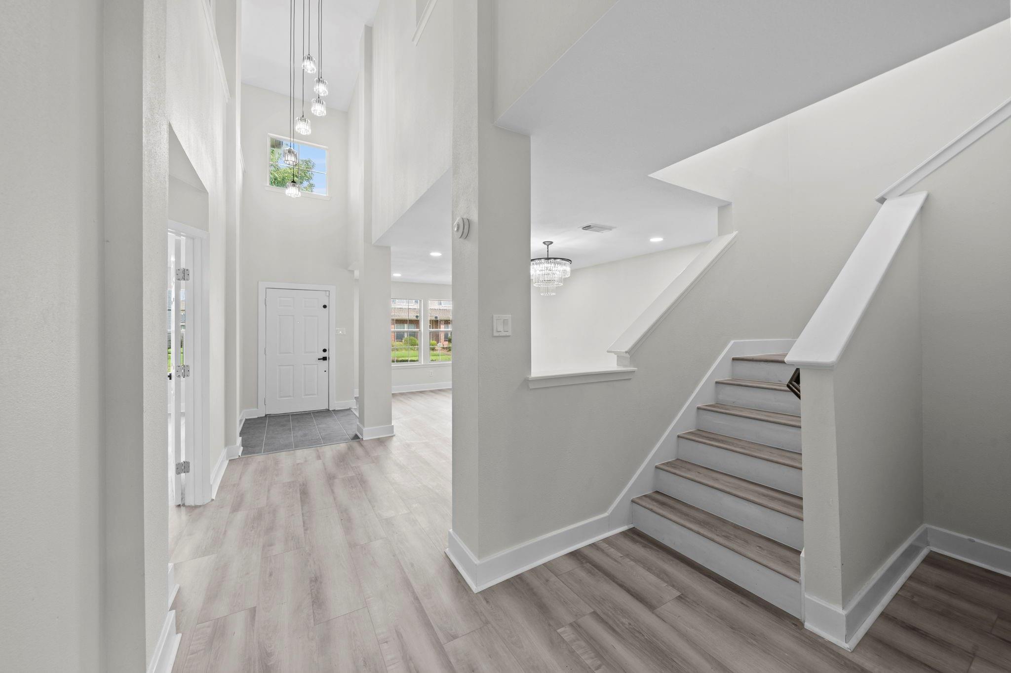 11720 Longwood Garden Way