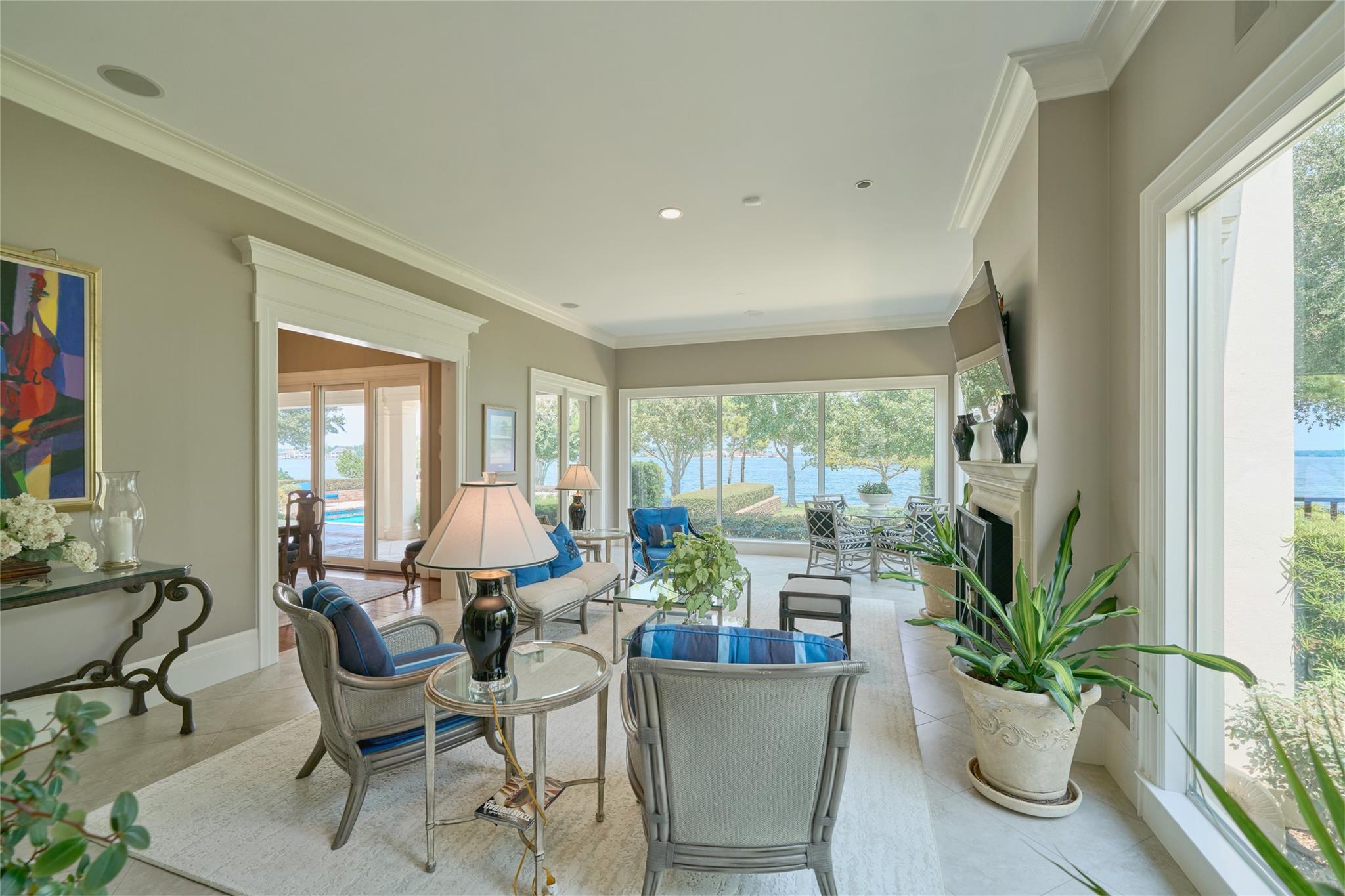 9 Lake Estates Court