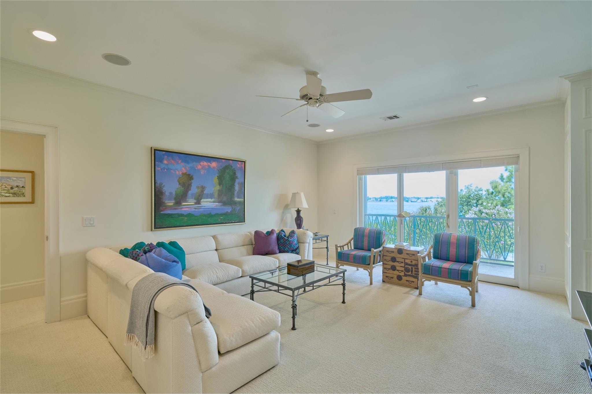 9 Lake Estates Court