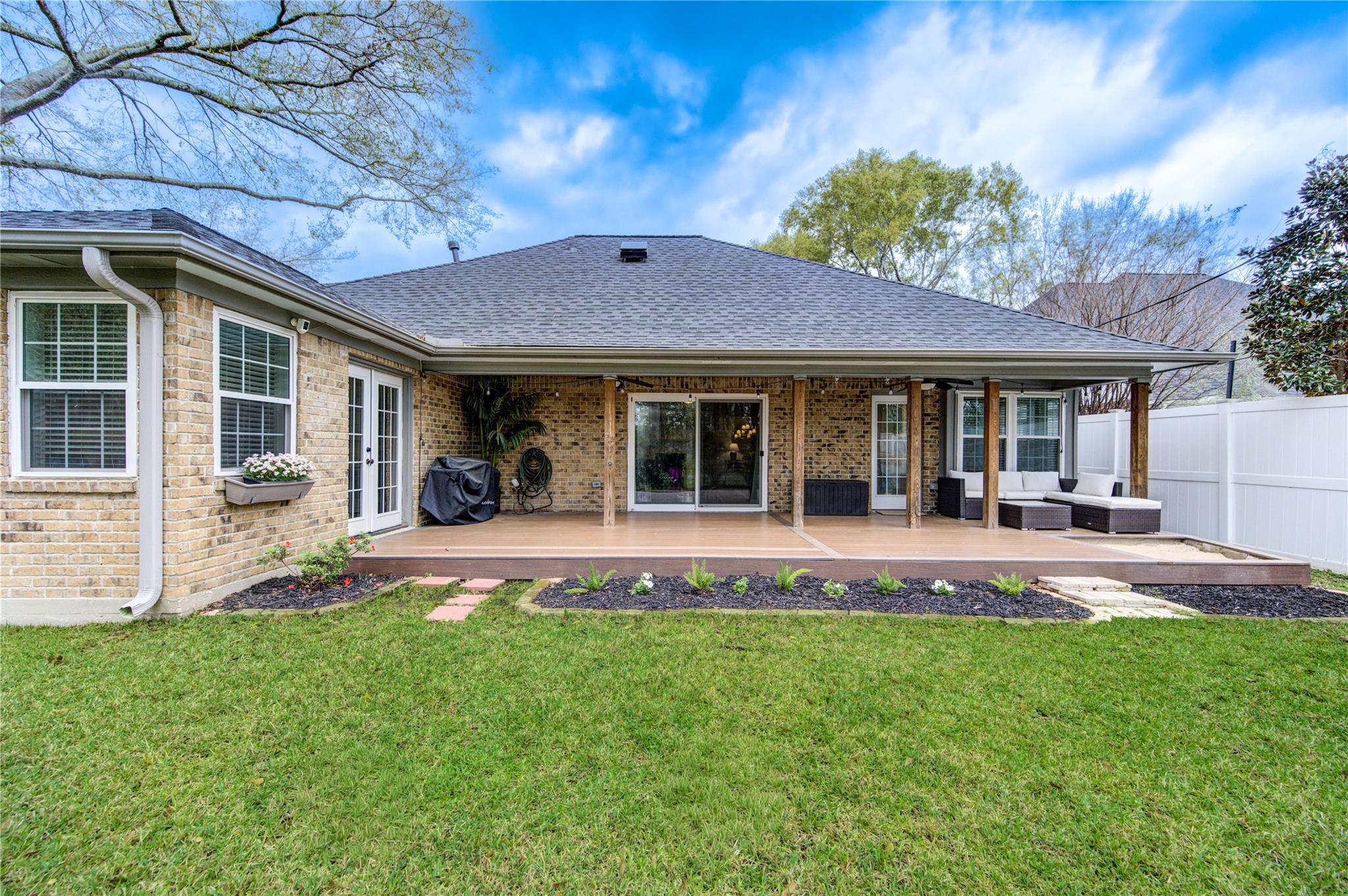 7727 Heathrow Lane