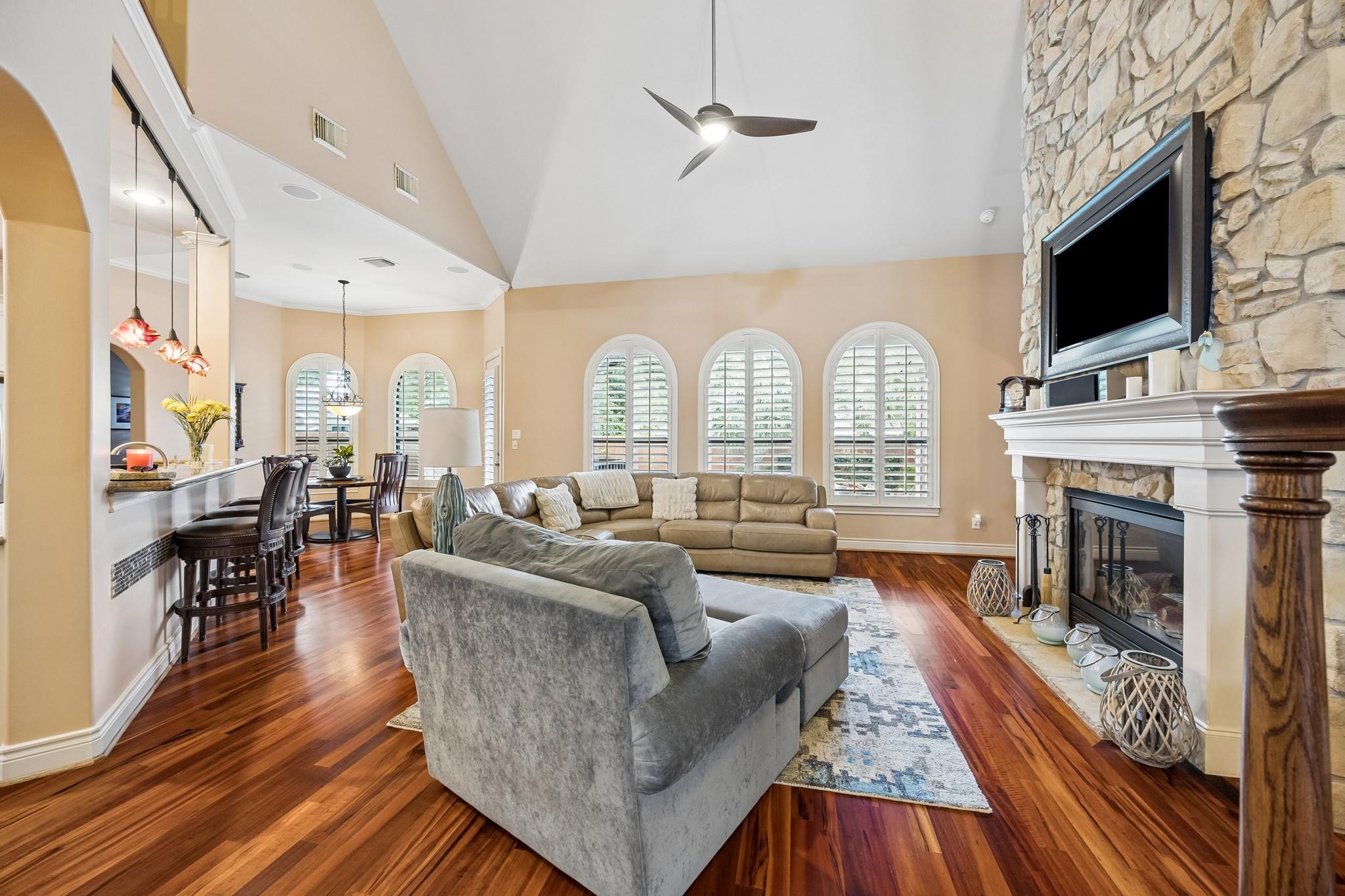 4138 Lanark Lane