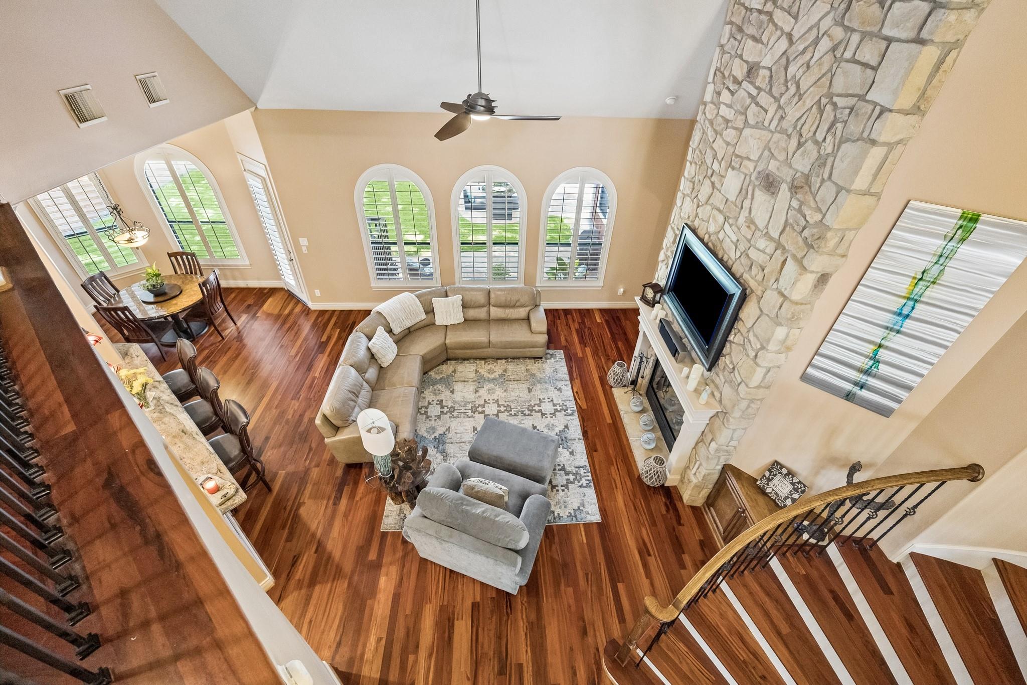 4138 Lanark Lane
