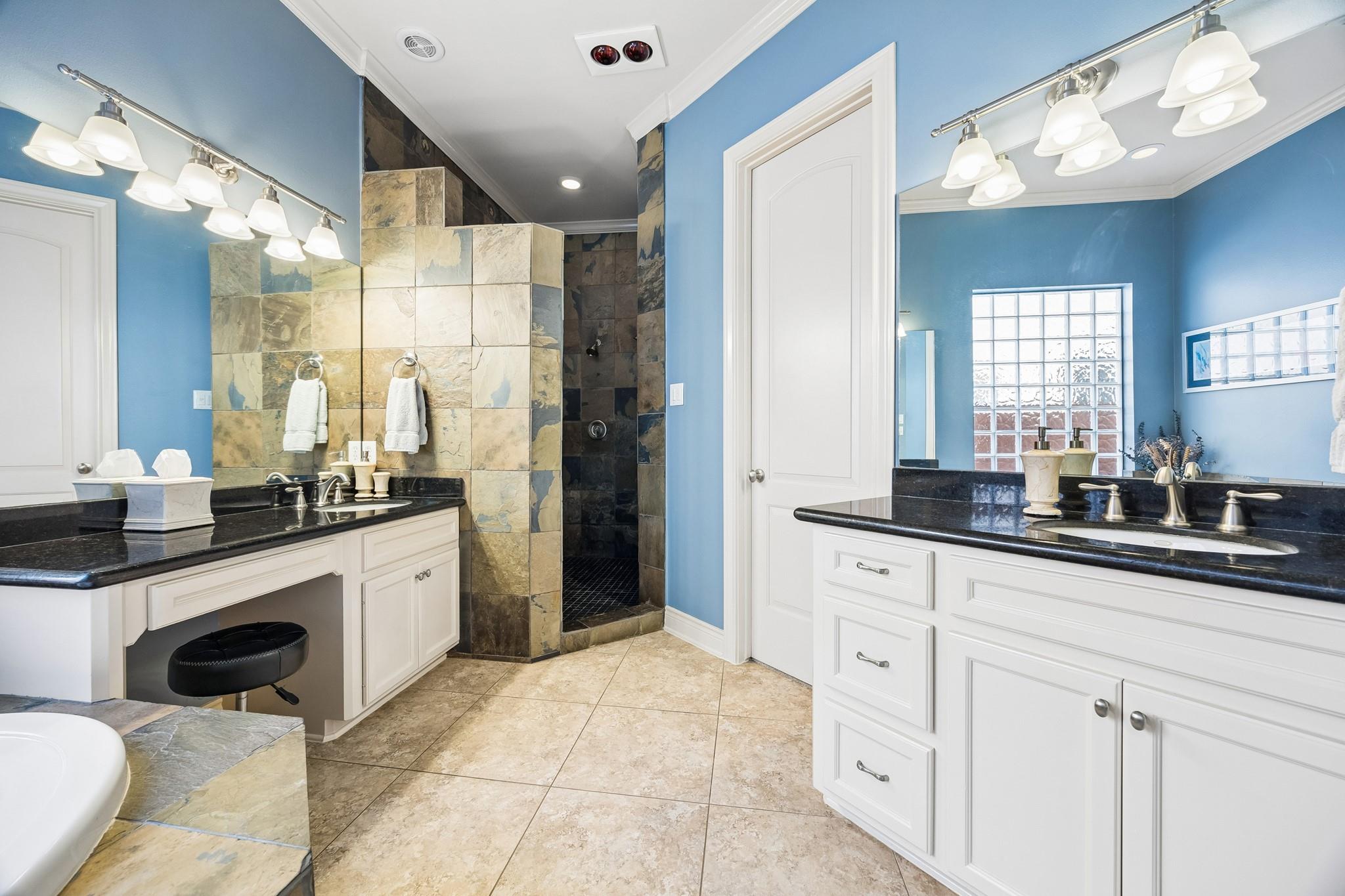 4138 Lanark Lane