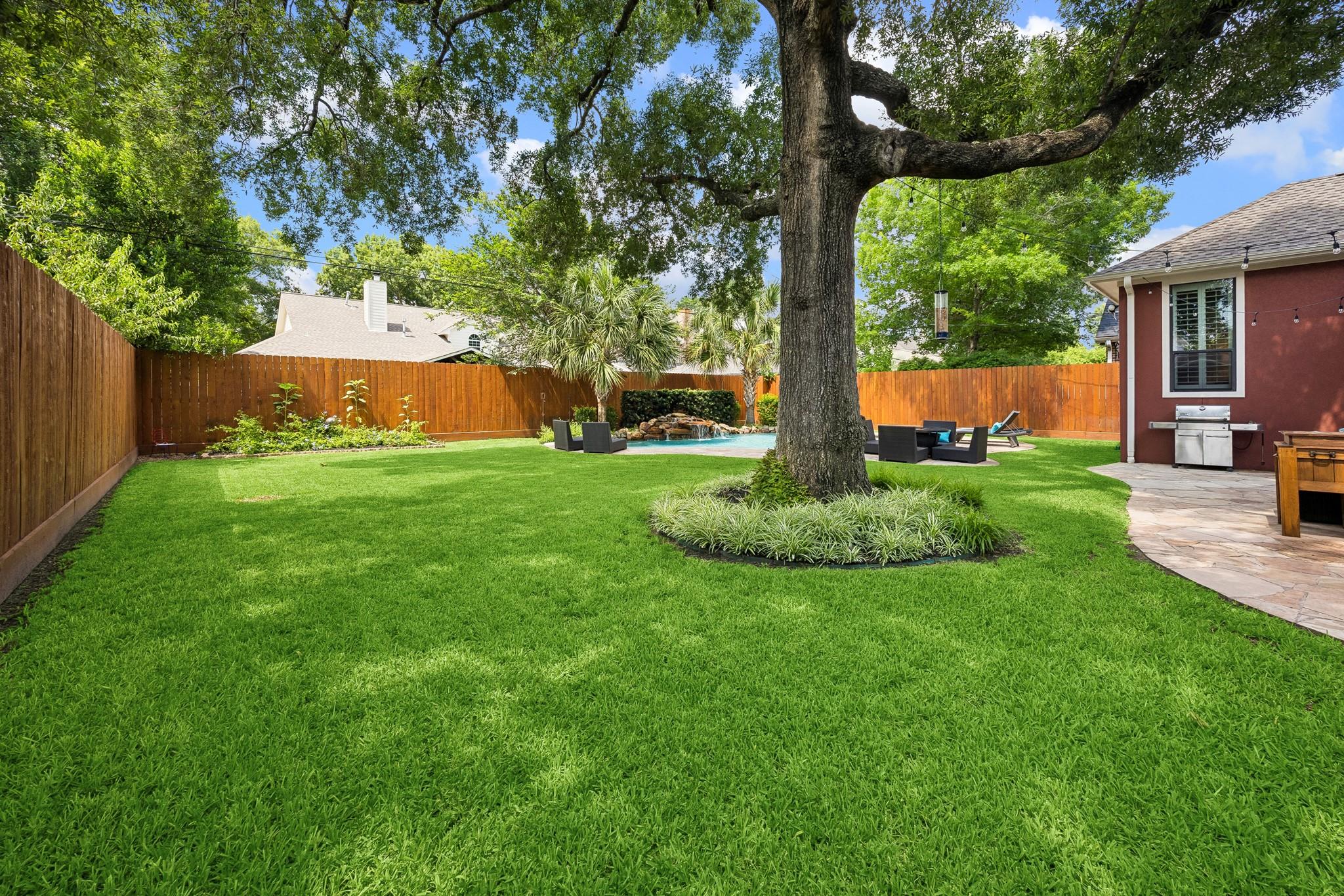 4138 Lanark Lane