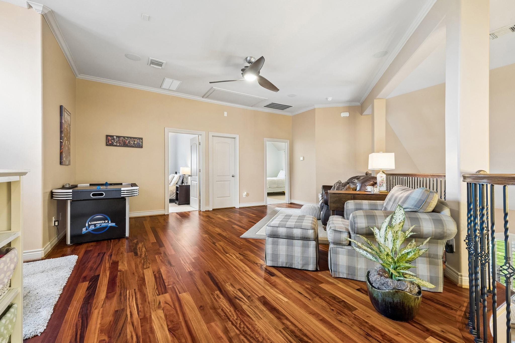 4138 Lanark Lane