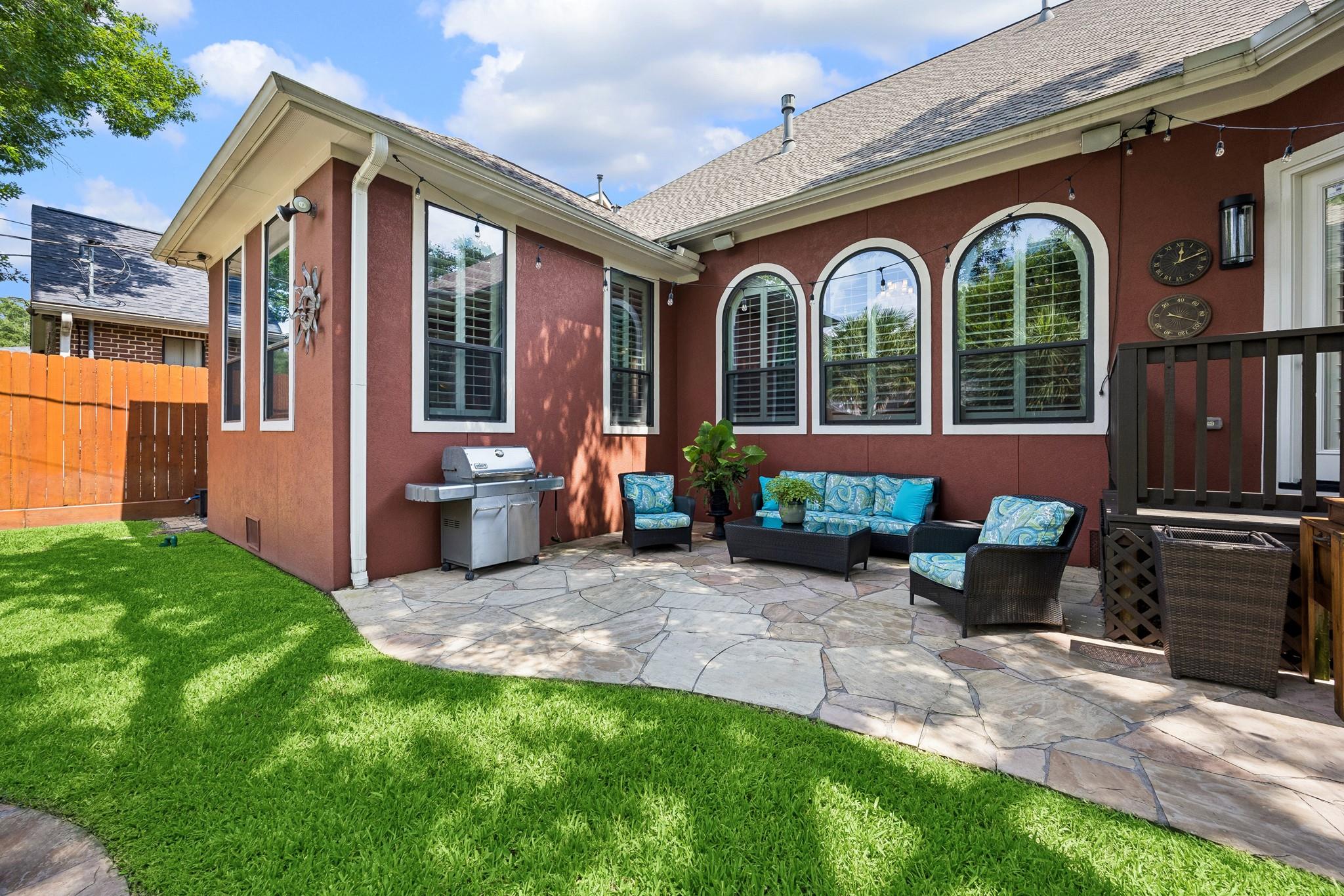 4138 Lanark Lane