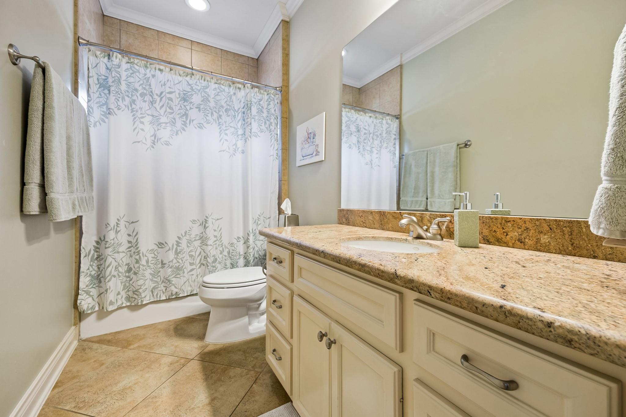 4138 Lanark Lane