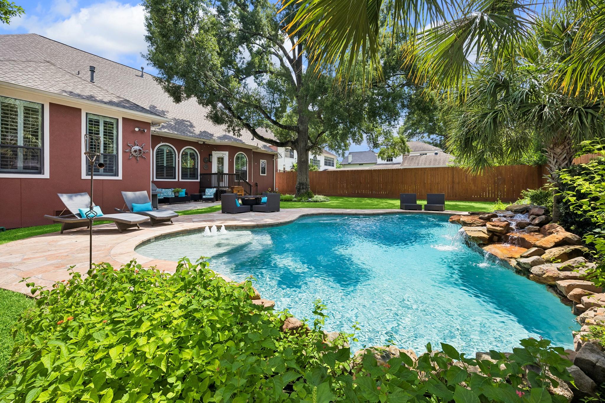 4138 Lanark Lane