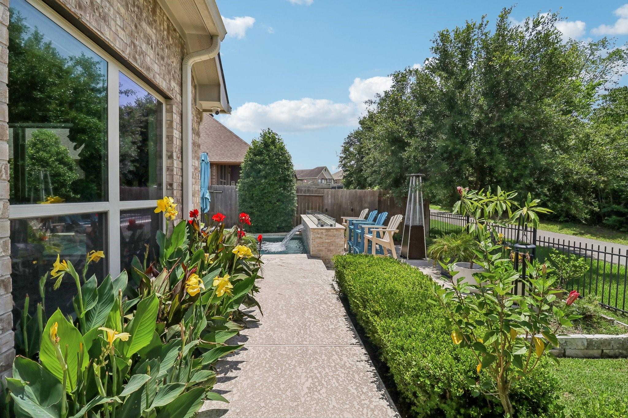 164 Racetrack Lane