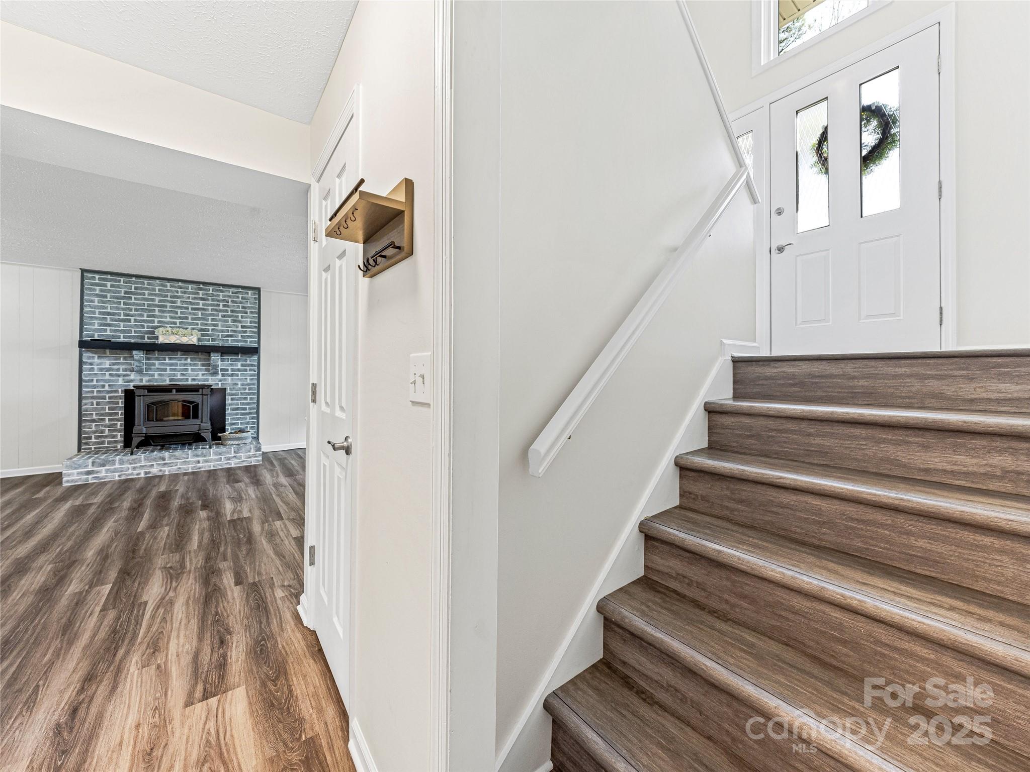 309 Cardinal Road