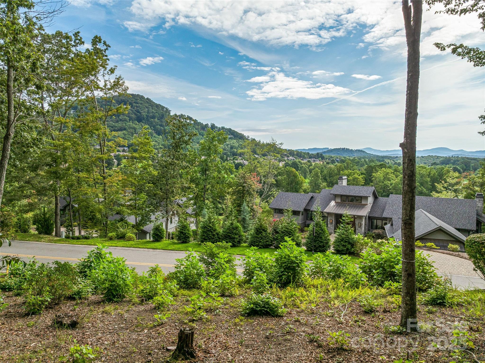 565 Walnut Valley Parkway Unit: 158