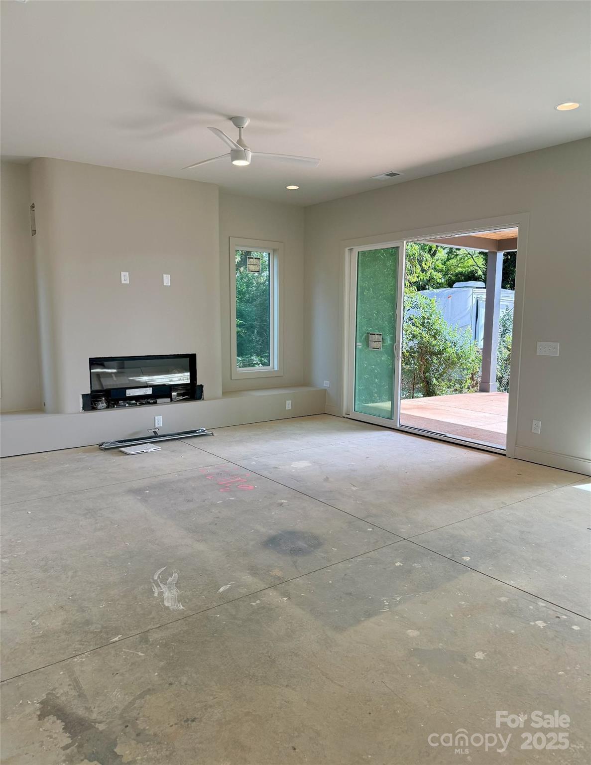 1015 Ambassador Street