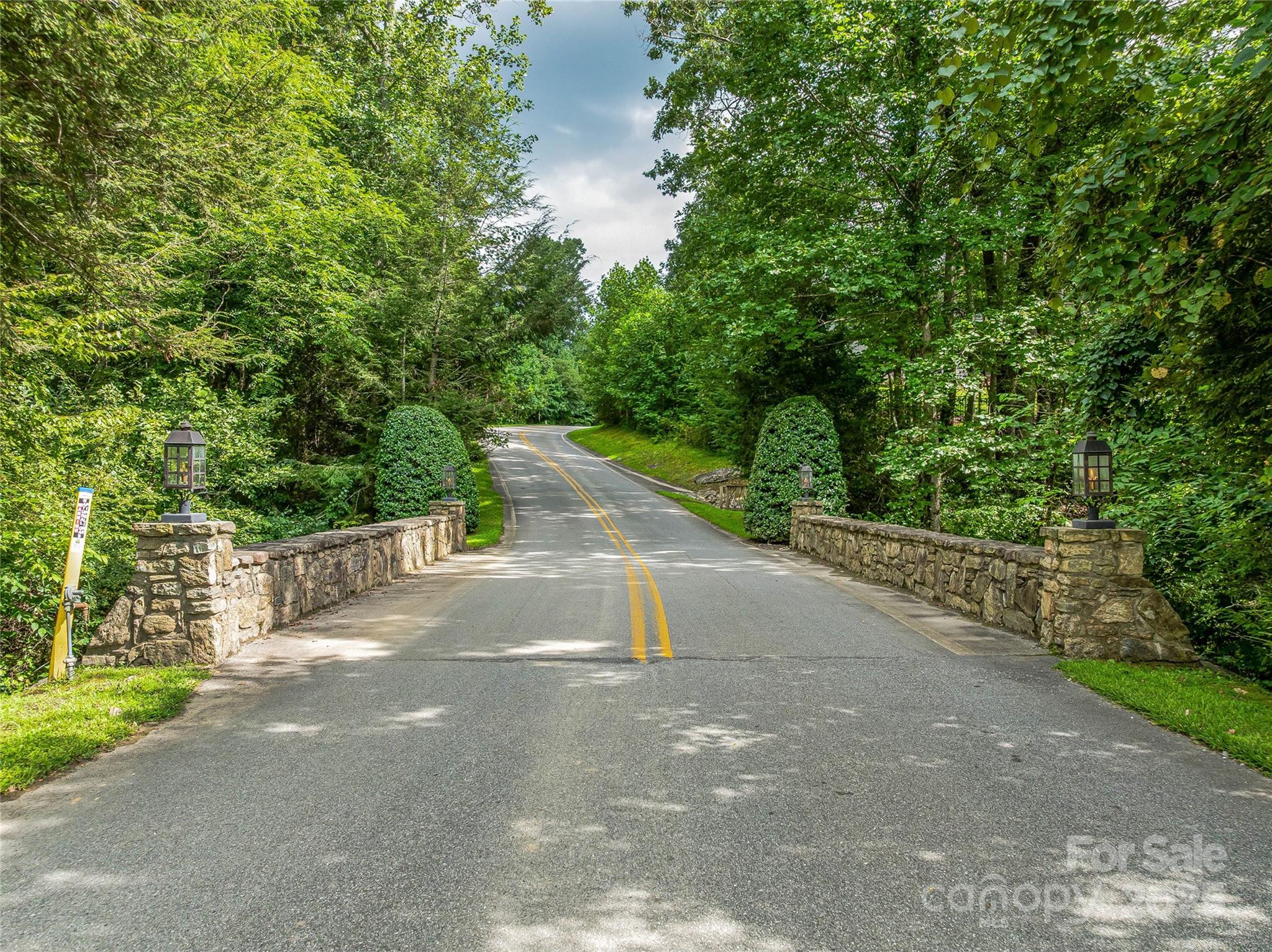 644 Walnut Valley Parkway