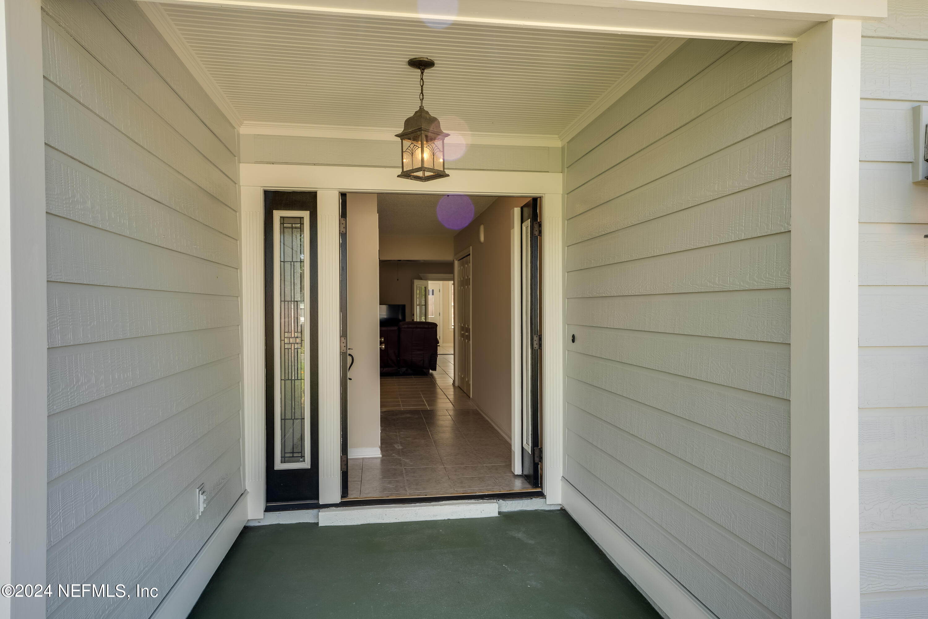 10747 CROSSTIE Road E