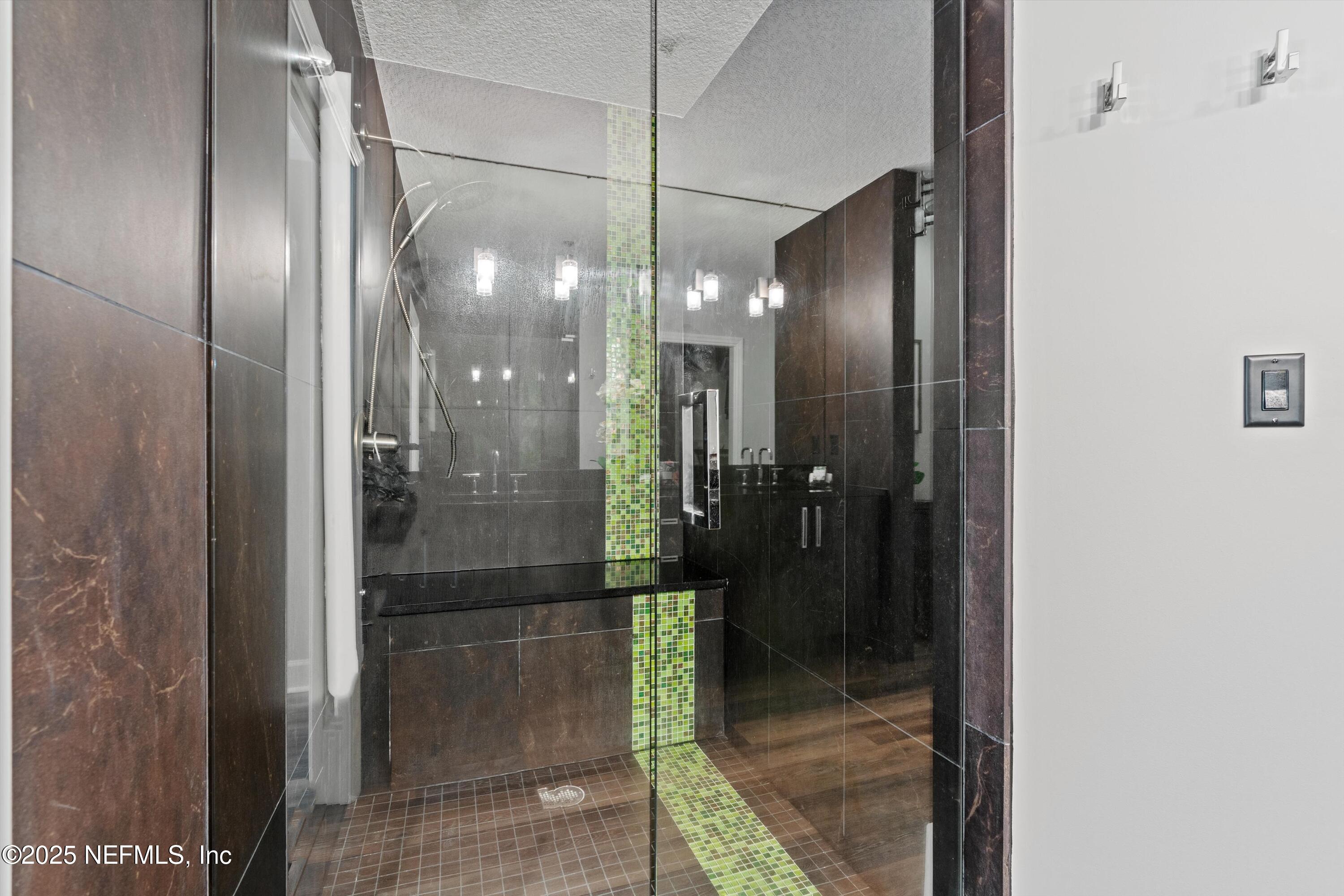 922 1ST Street S, 102