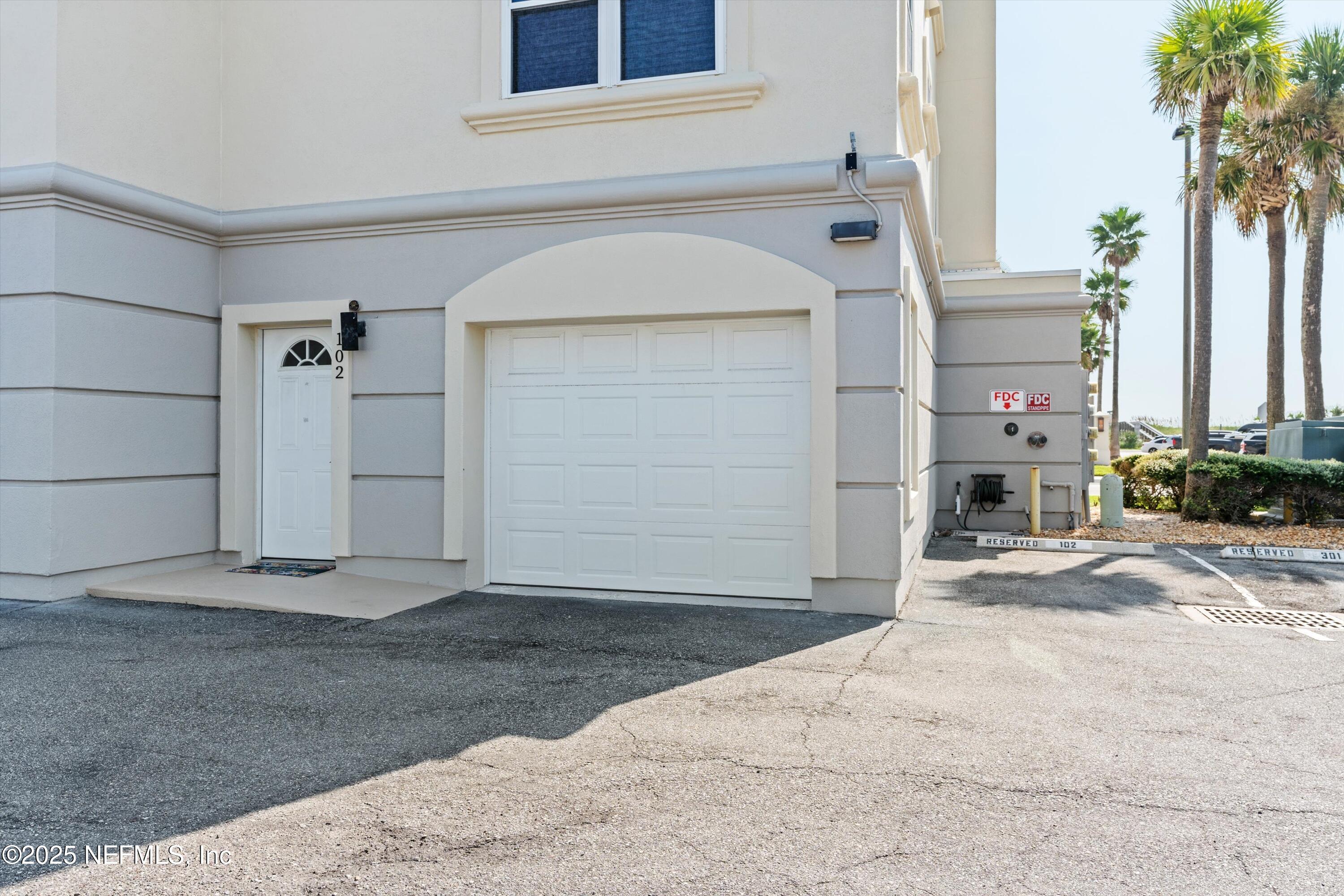 922 1ST Street S, 102