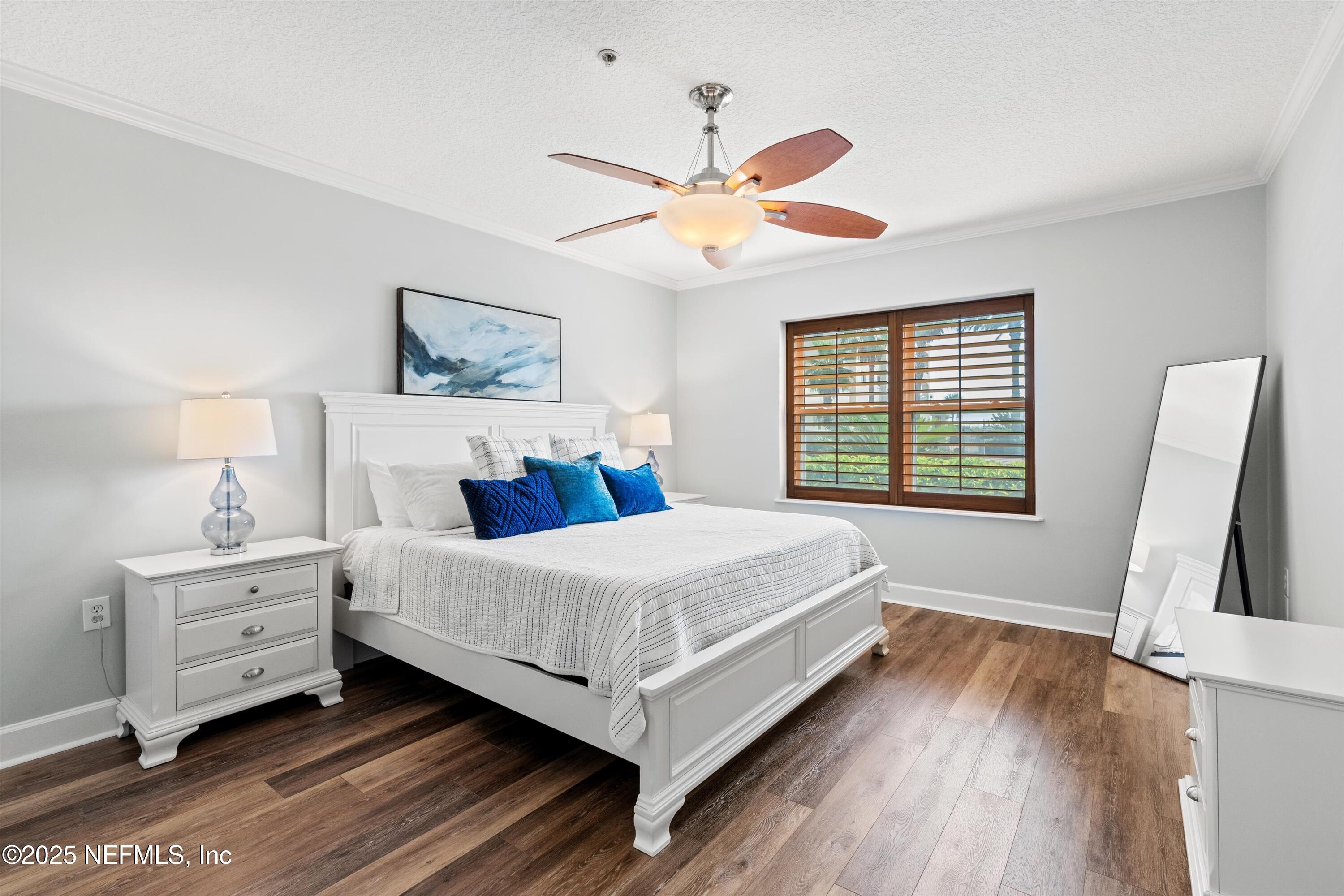 922 1ST Street S, 102