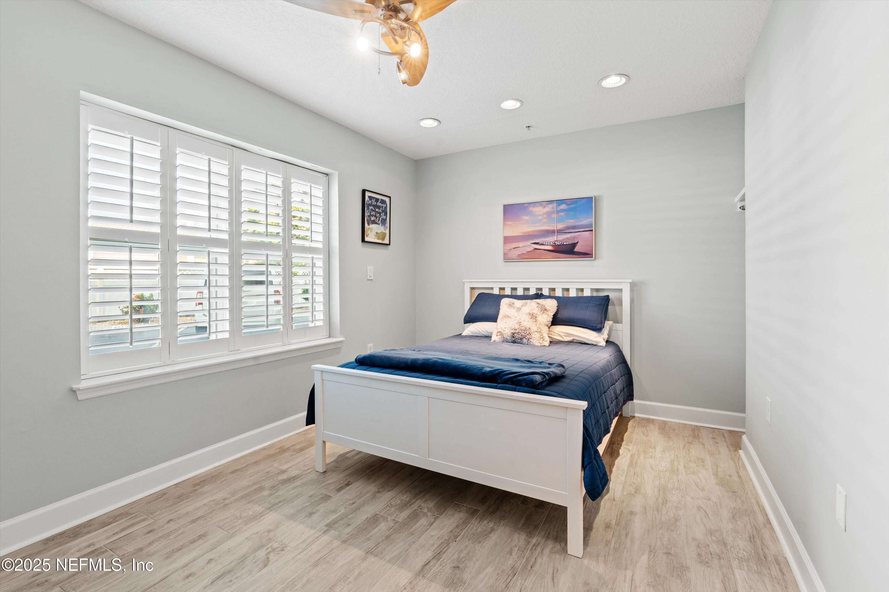 922 1ST Street S, 102