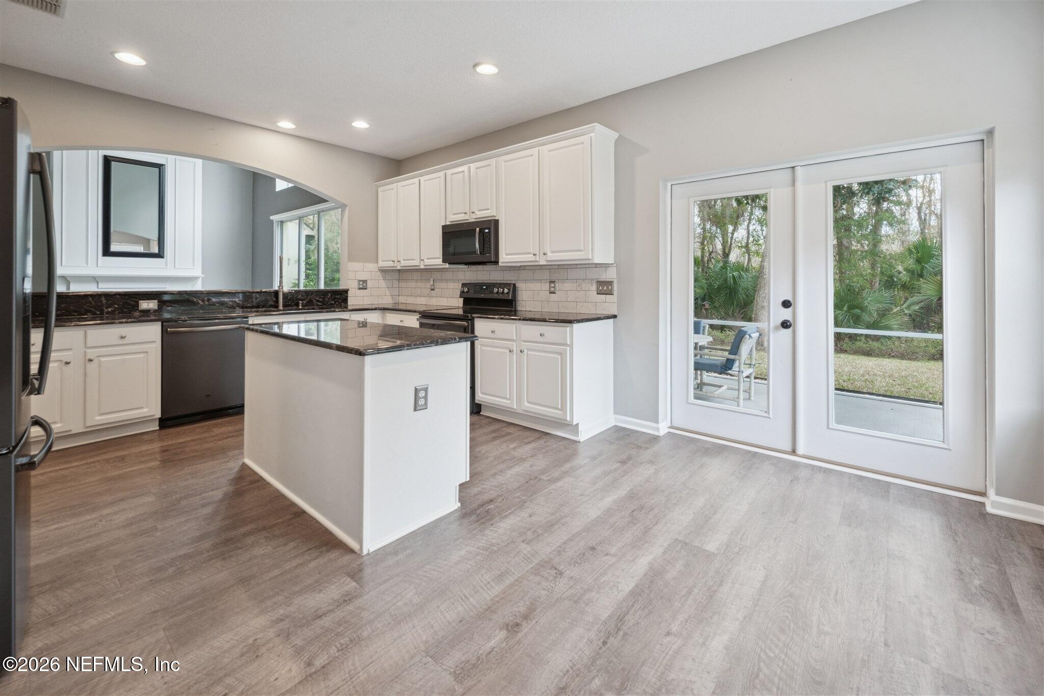 3161 LA RESERVE Drive