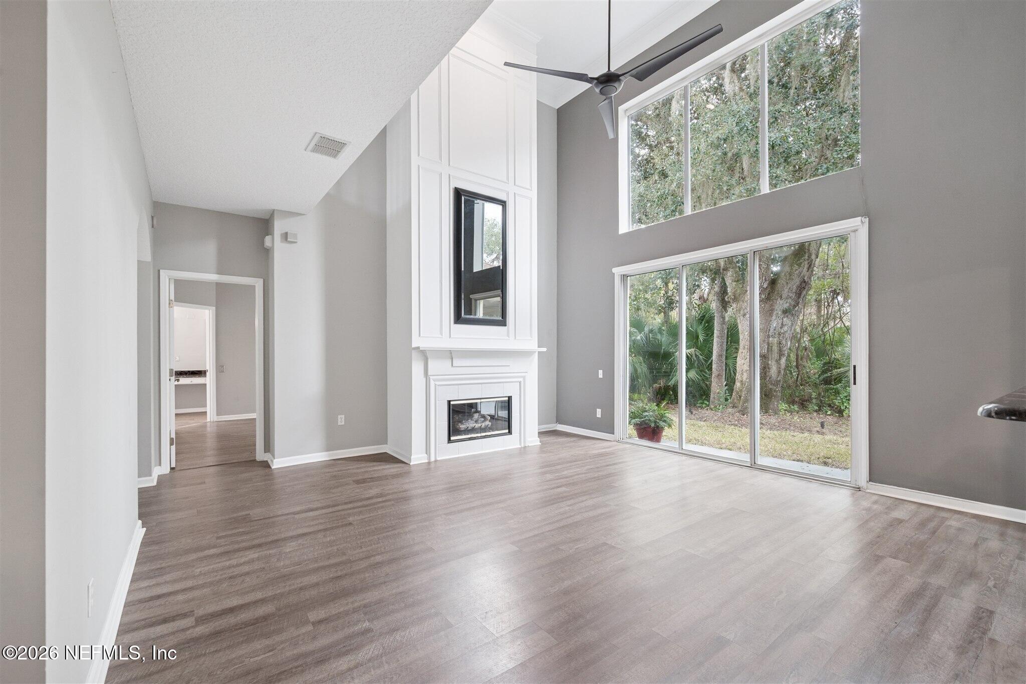 3161 LA RESERVE Drive