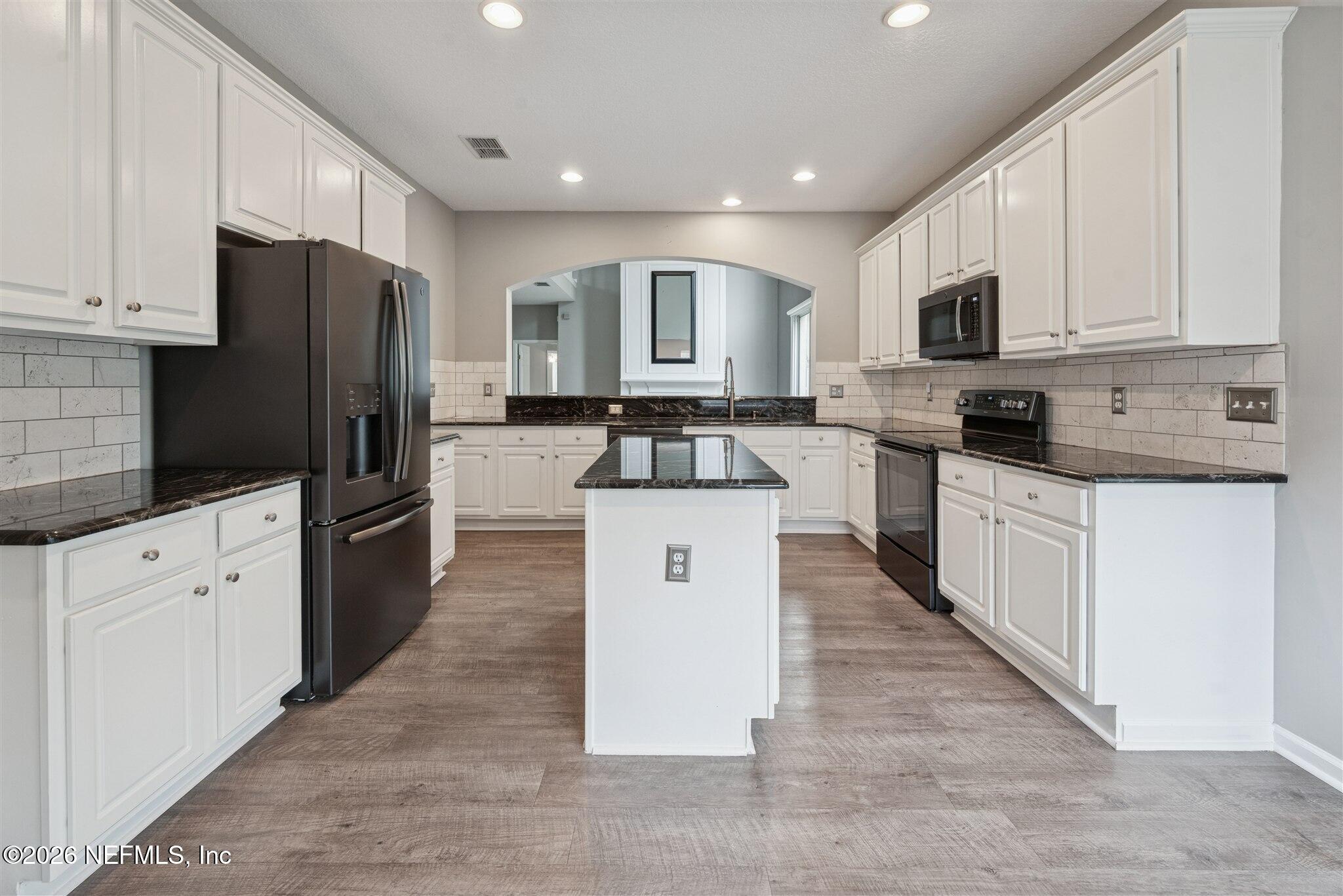 3161 LA RESERVE Drive