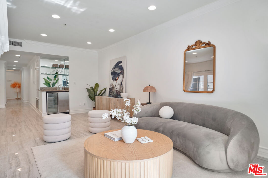11826 Dorothy St Unit: 102