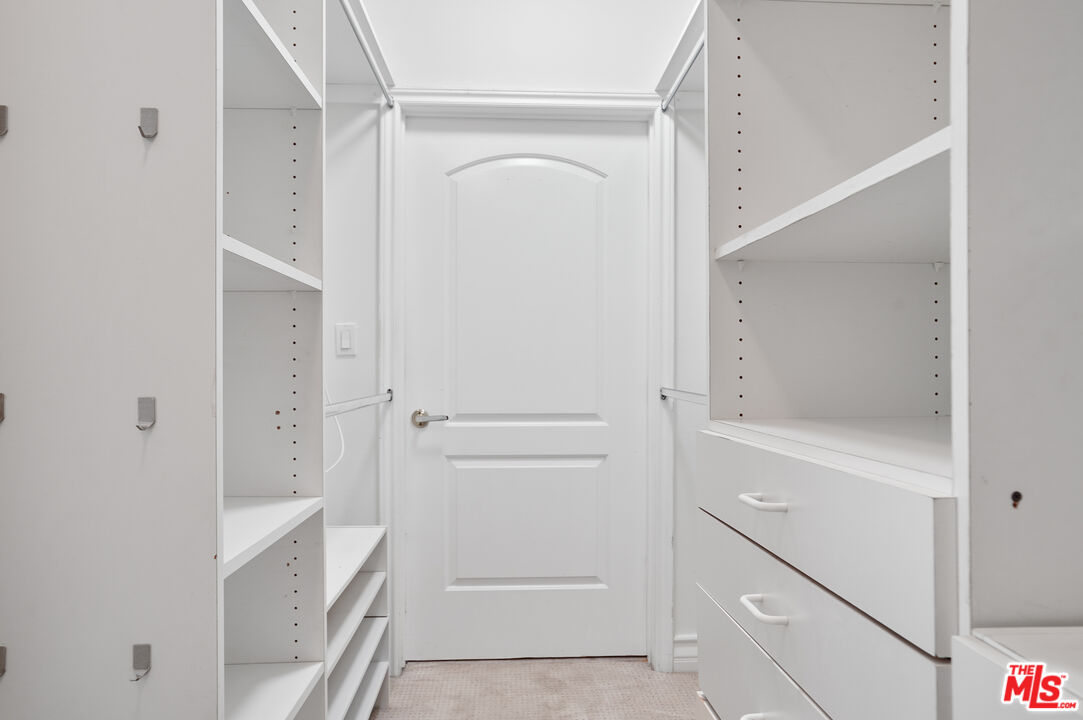 11826 Dorothy St Unit: 102