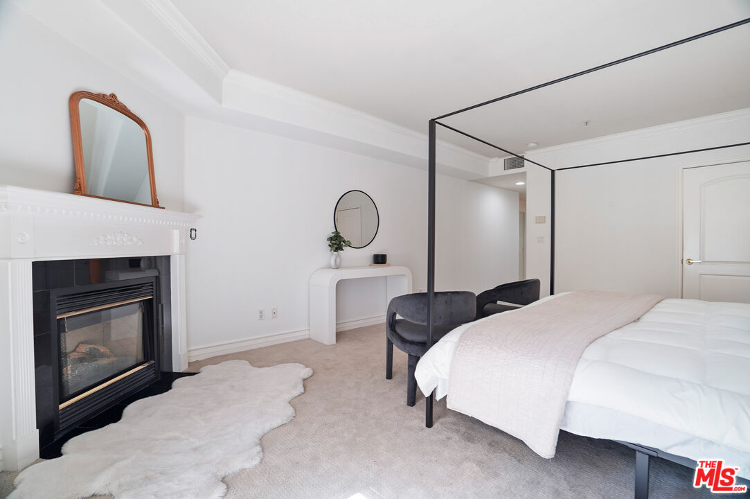 11826 Dorothy St Unit: 102