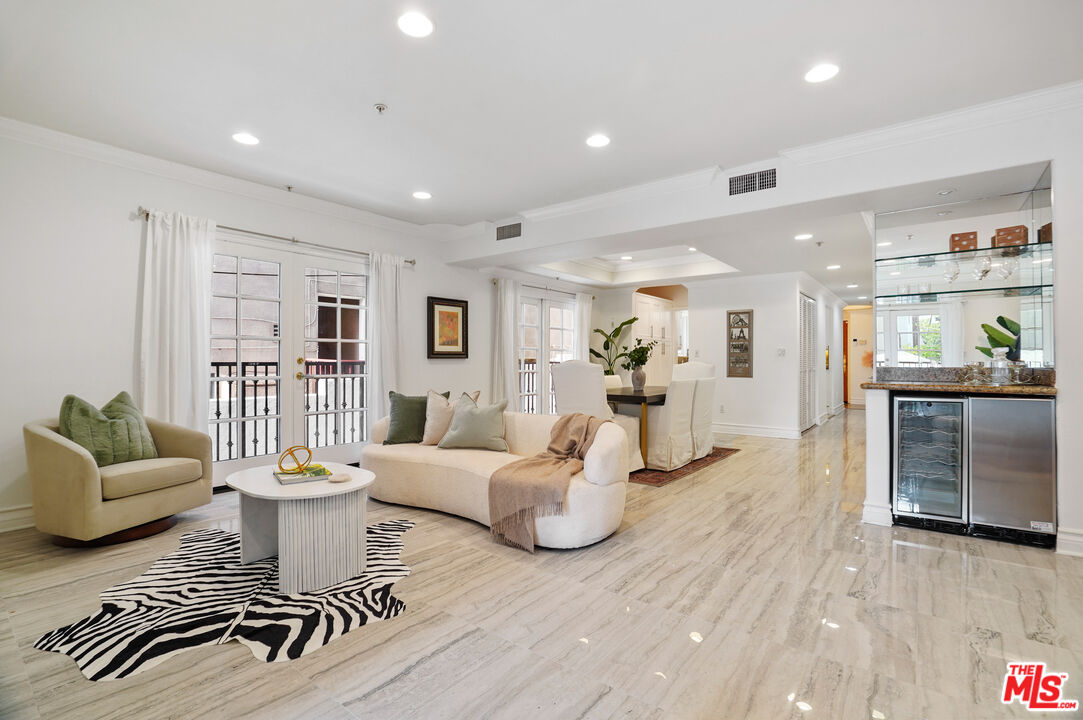 11826 Dorothy St Unit: 102