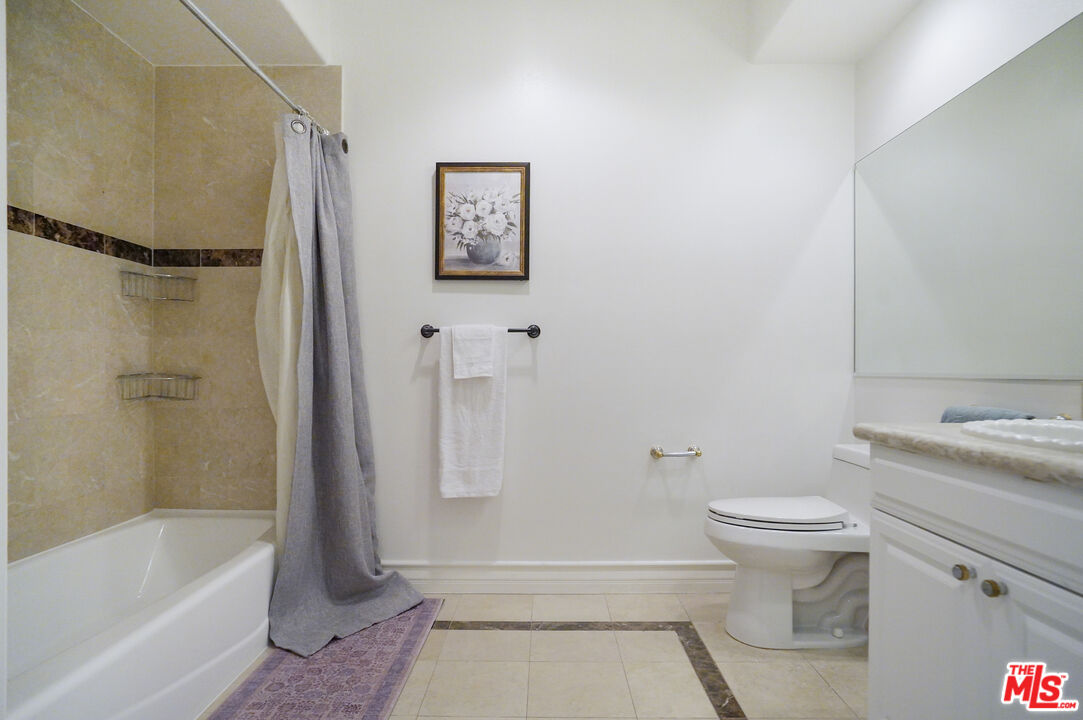 11826 Dorothy St Unit: 102