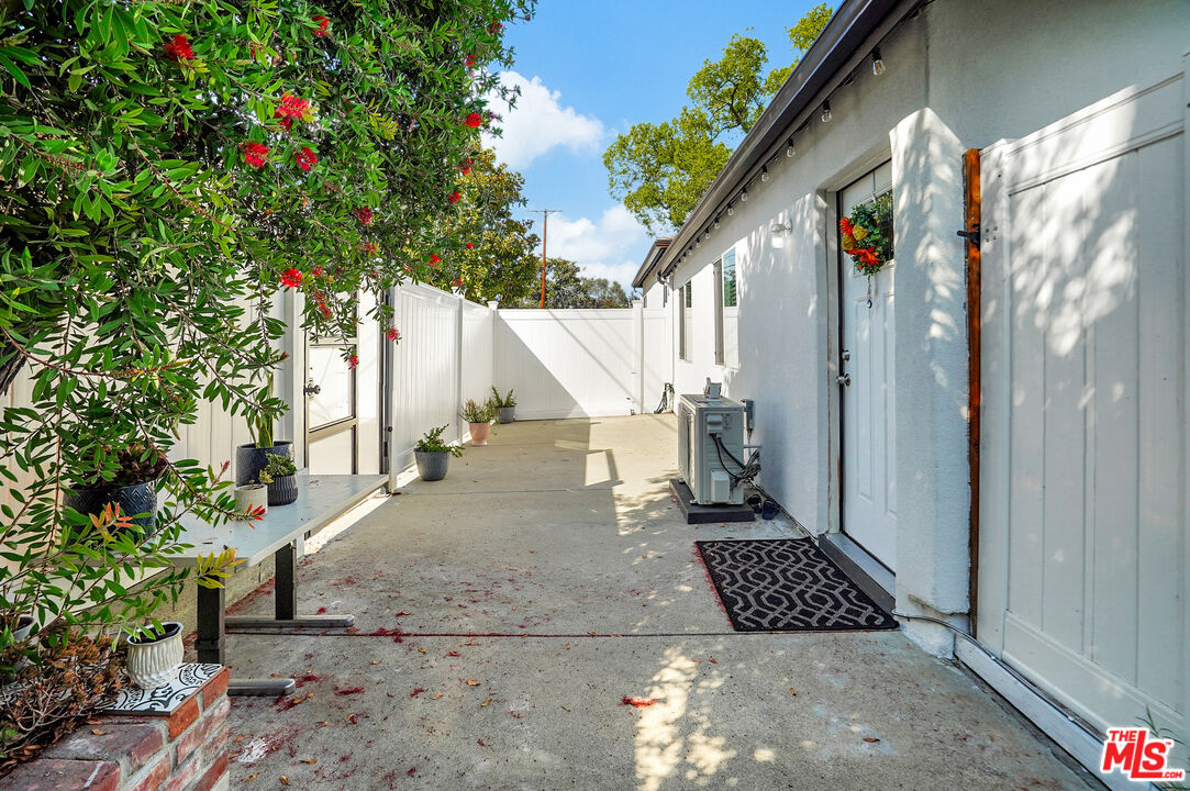 18424 Domino St