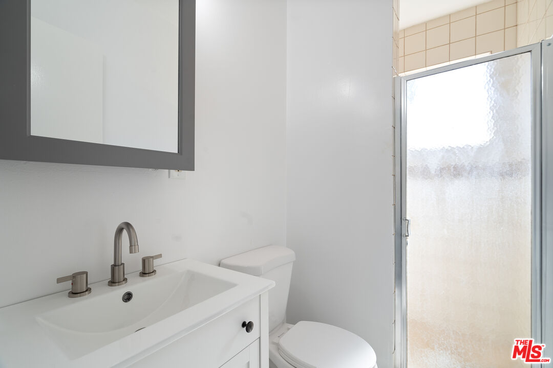 849 S Bedford St Unit: 2