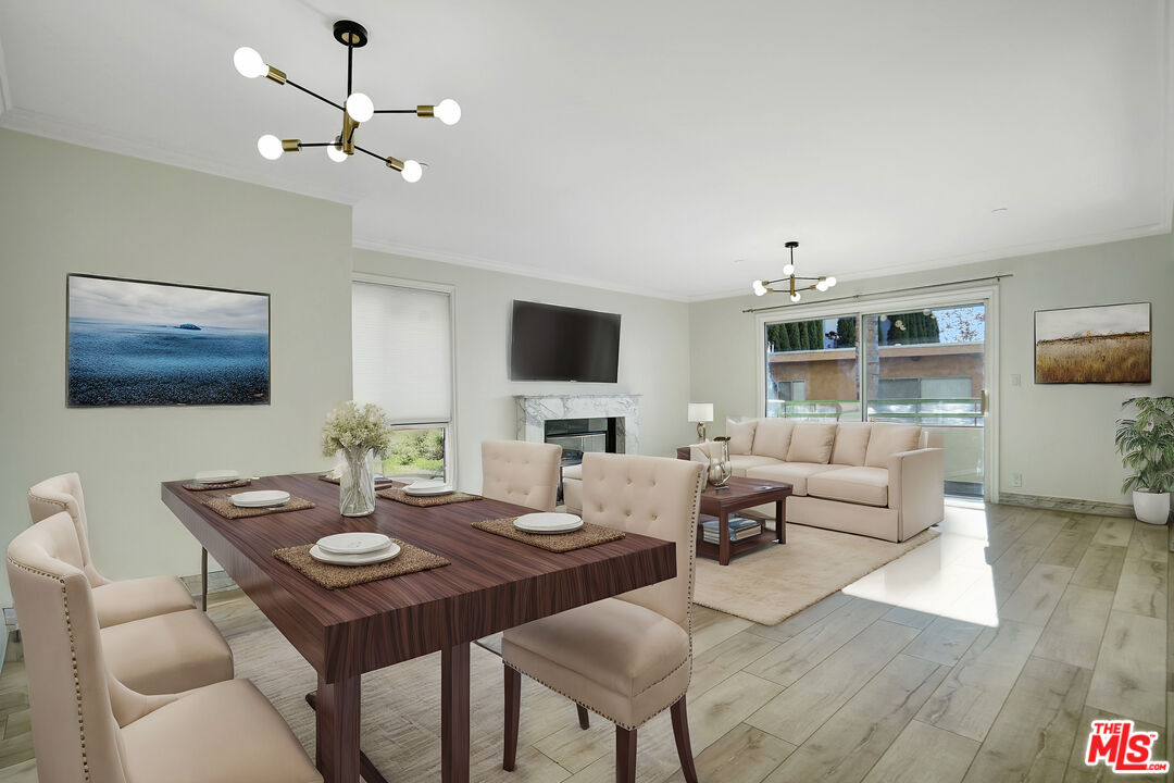1811 Fairburn Ave Unit: 102