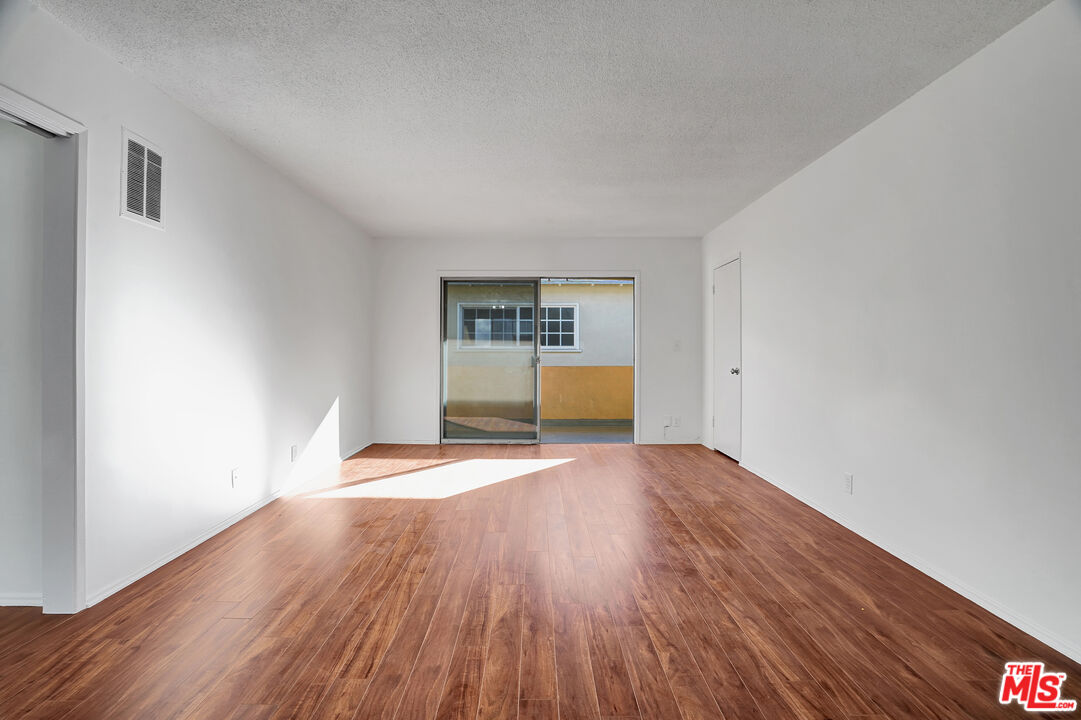 849 S Bedford St Unit: 4