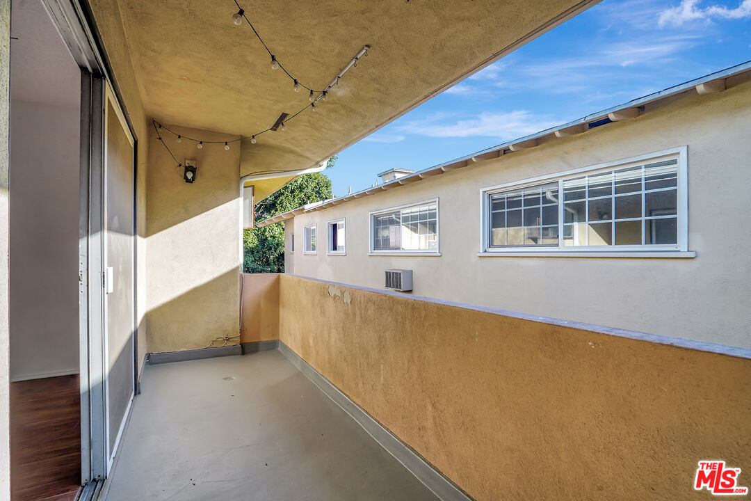 849 S Bedford St Unit: 4