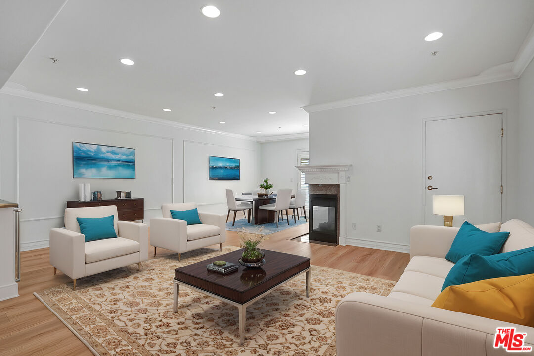 11826 Dorothy St Unit: 202